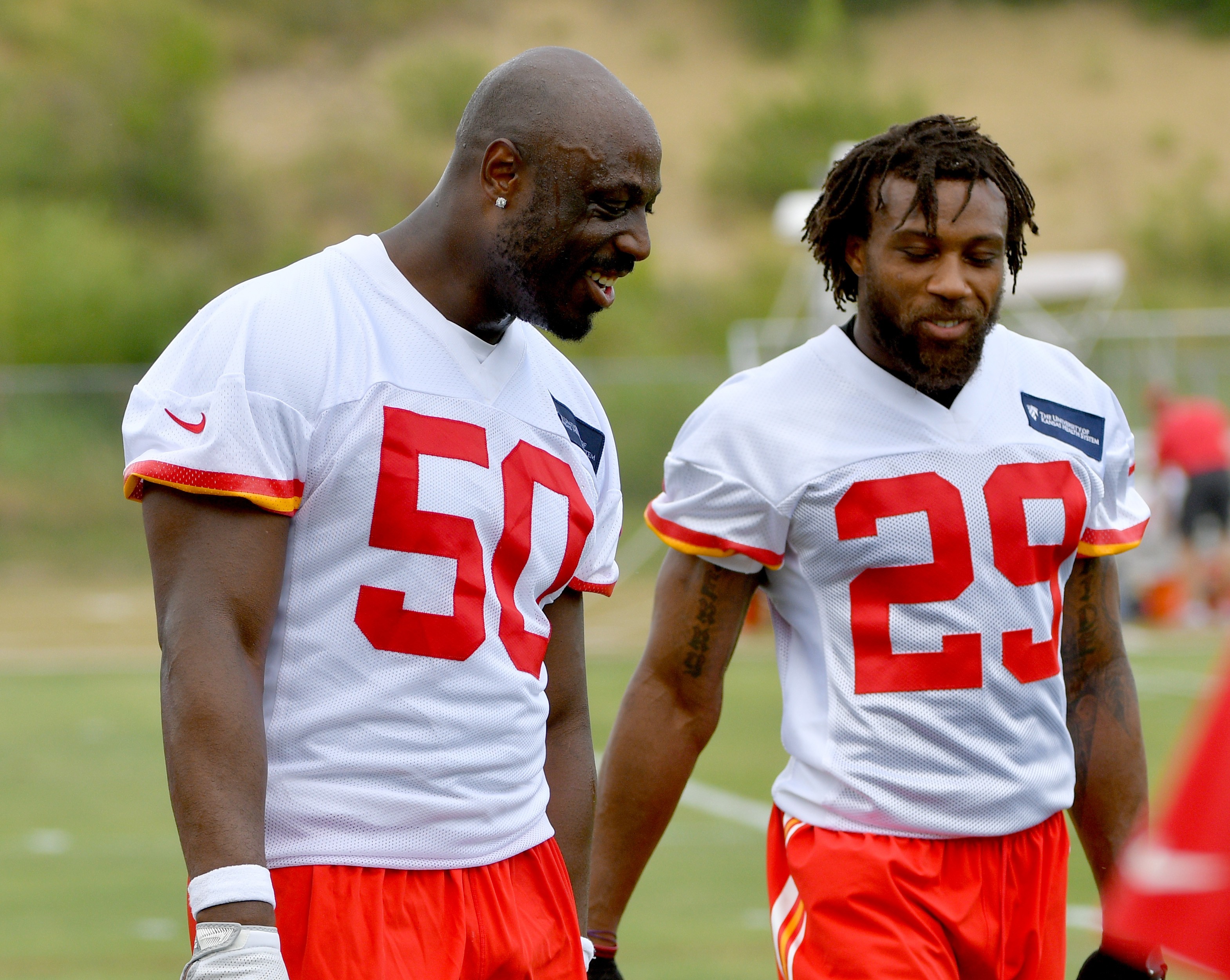 How does Justin Houston’s deal measure up two years later?