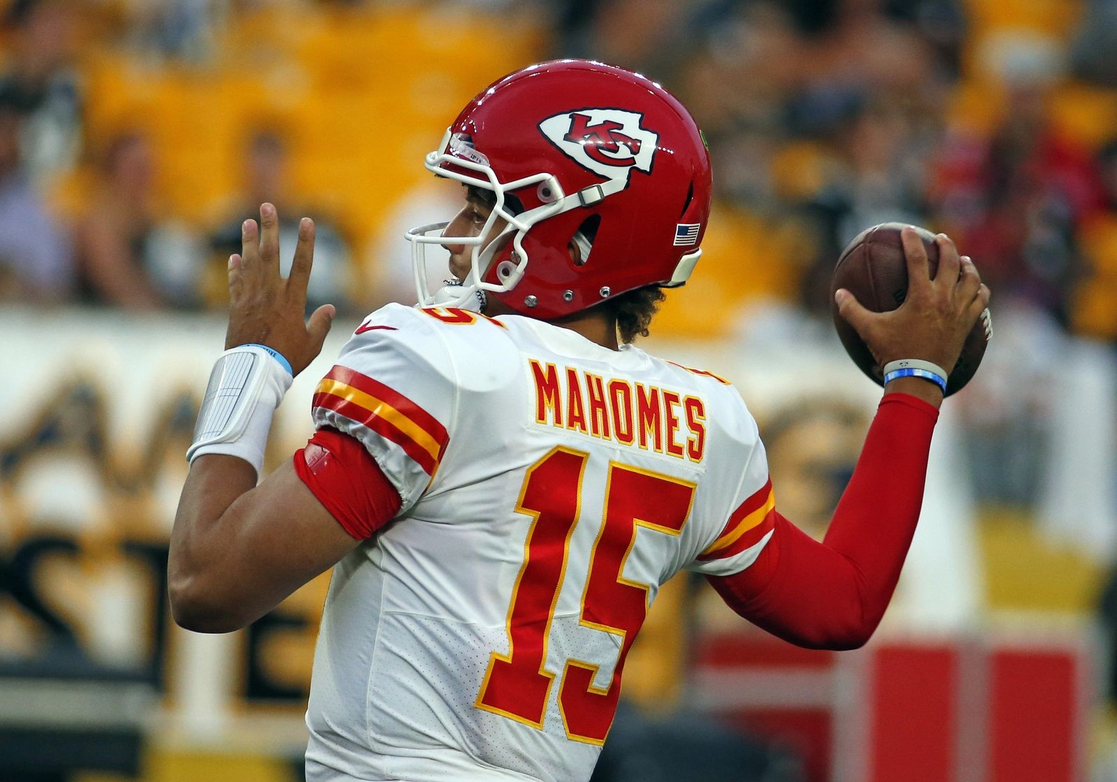 Patrick Mahomes among 7 Chiefs on ESPN’s top 100 players for 2019