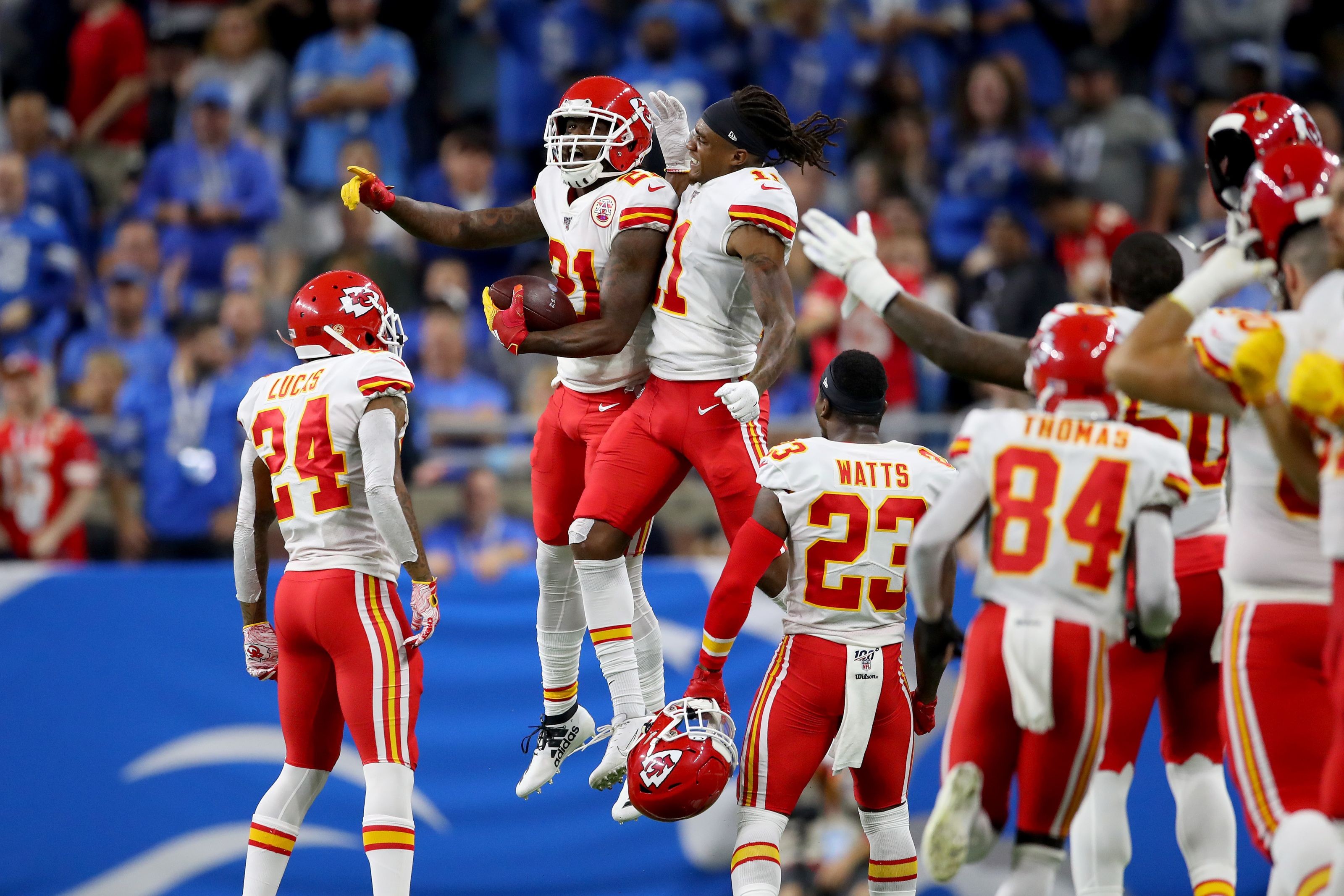 Kansas City Chiefs escape Detroit with close win over Lions