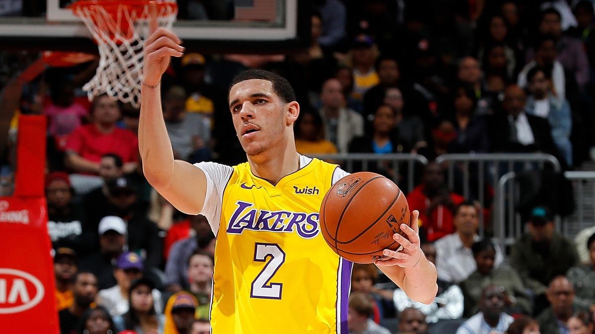 Lonzo Ball Impacting Lakers' Improved Play At Both Ends Of The Floor