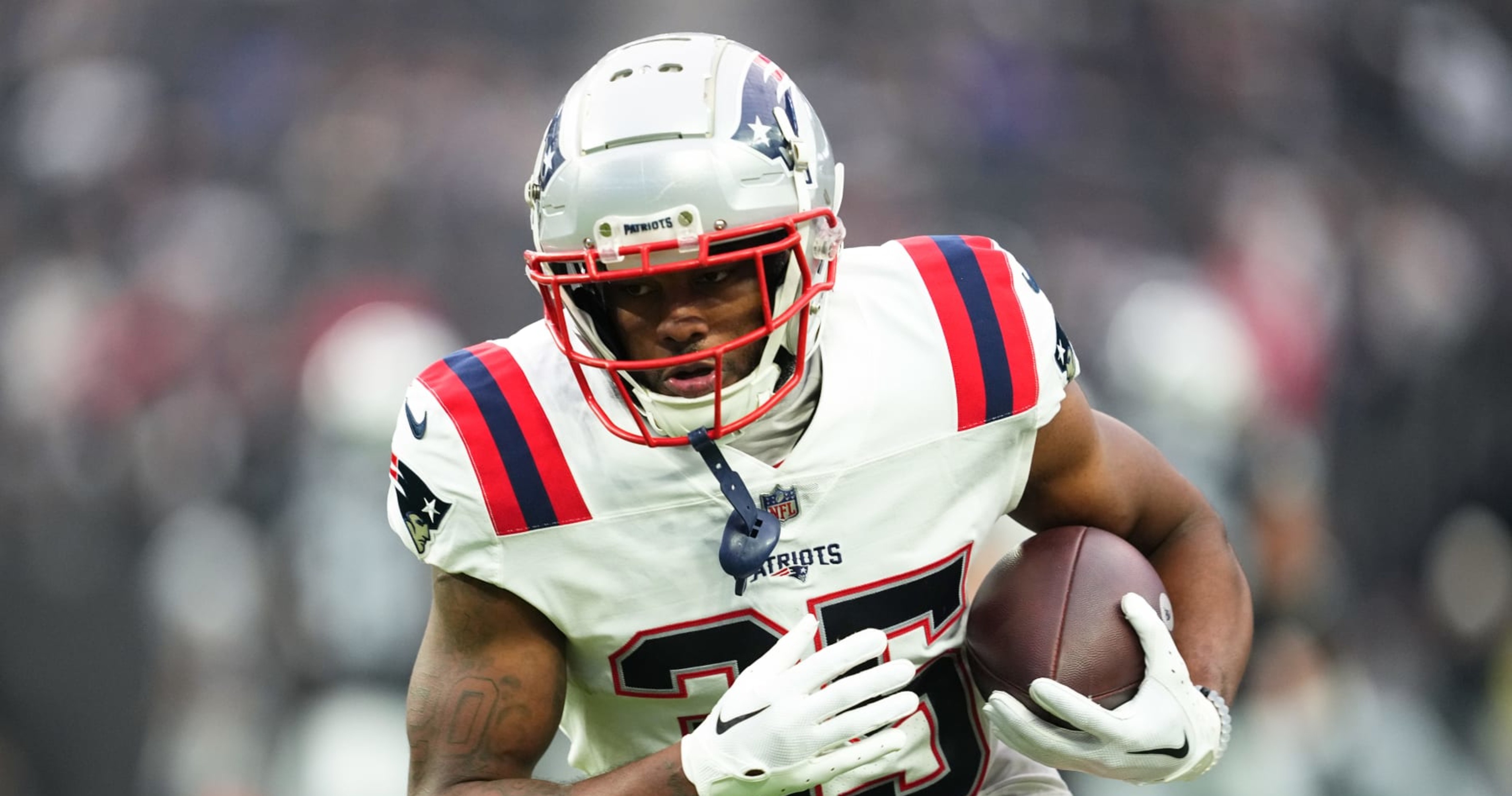 NFL Rumors: Patriots Trade RB Pierre Strong to Browns for OT Tyrone Wheatley  Jr.