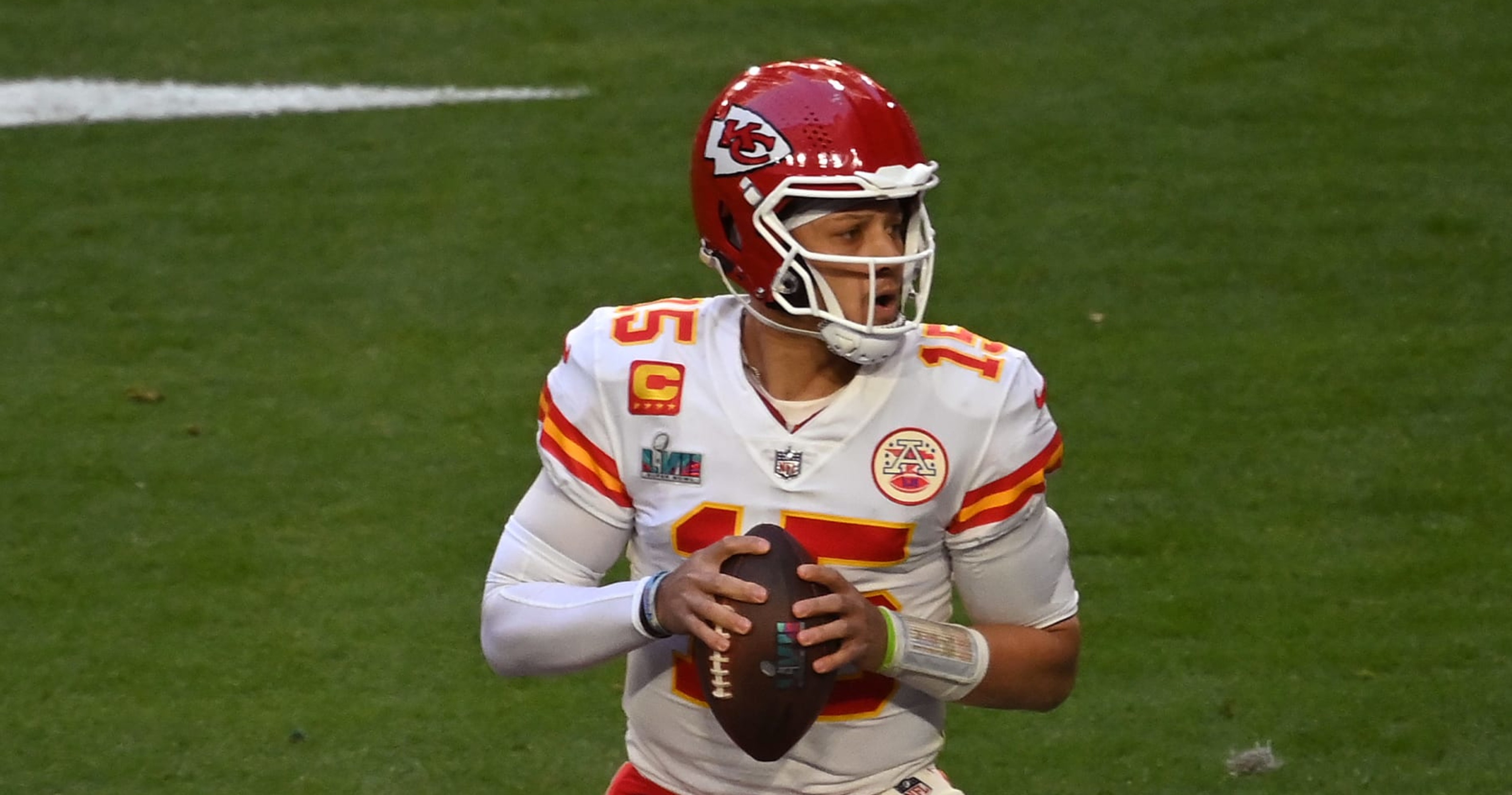 Chiefs' Patrick Mahomes Says Ankle Still Not 100% After Suffering ...