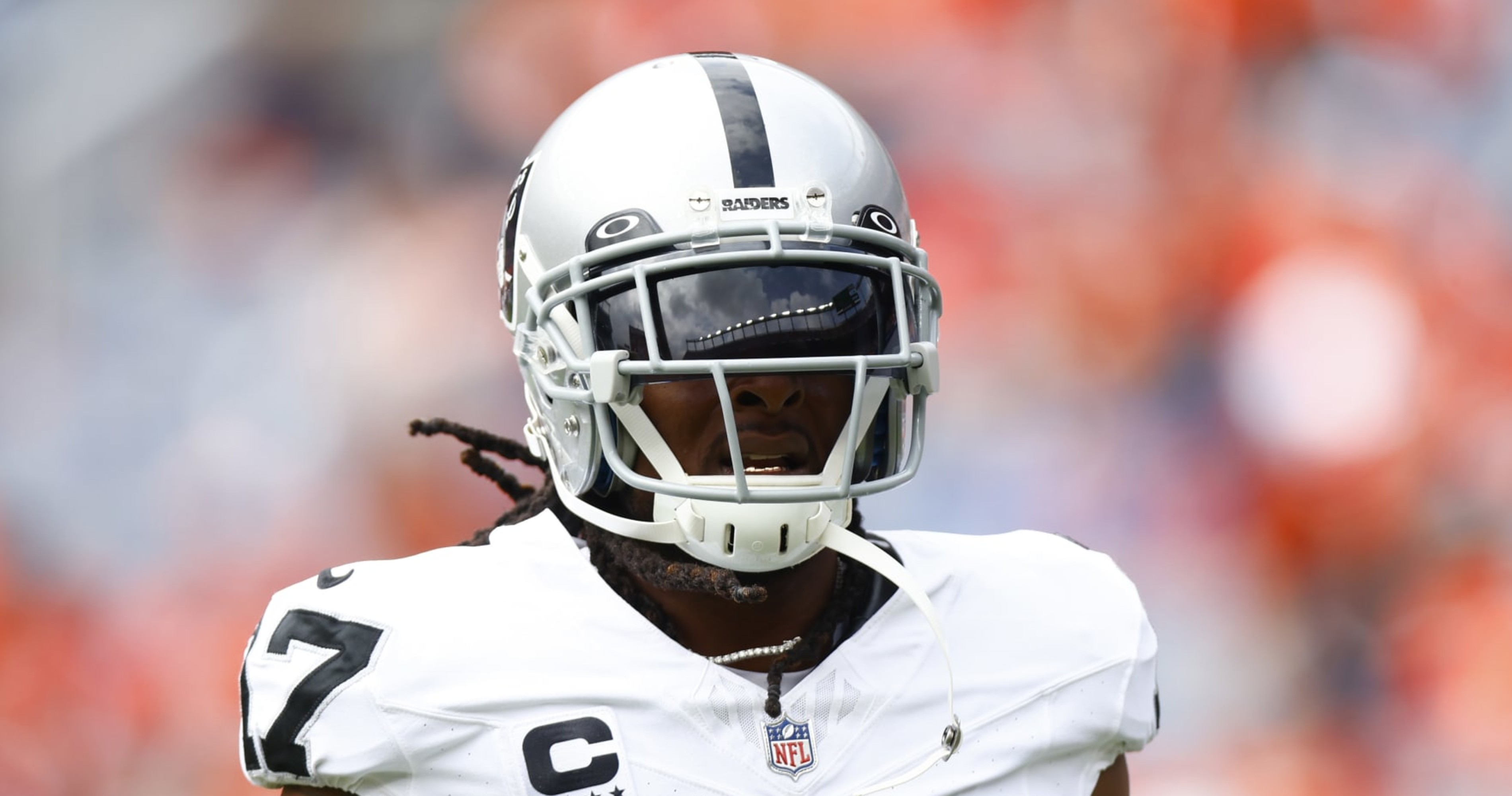 Raiders news: 1st photo of Davante Adams in Las Vegas gear, revealed