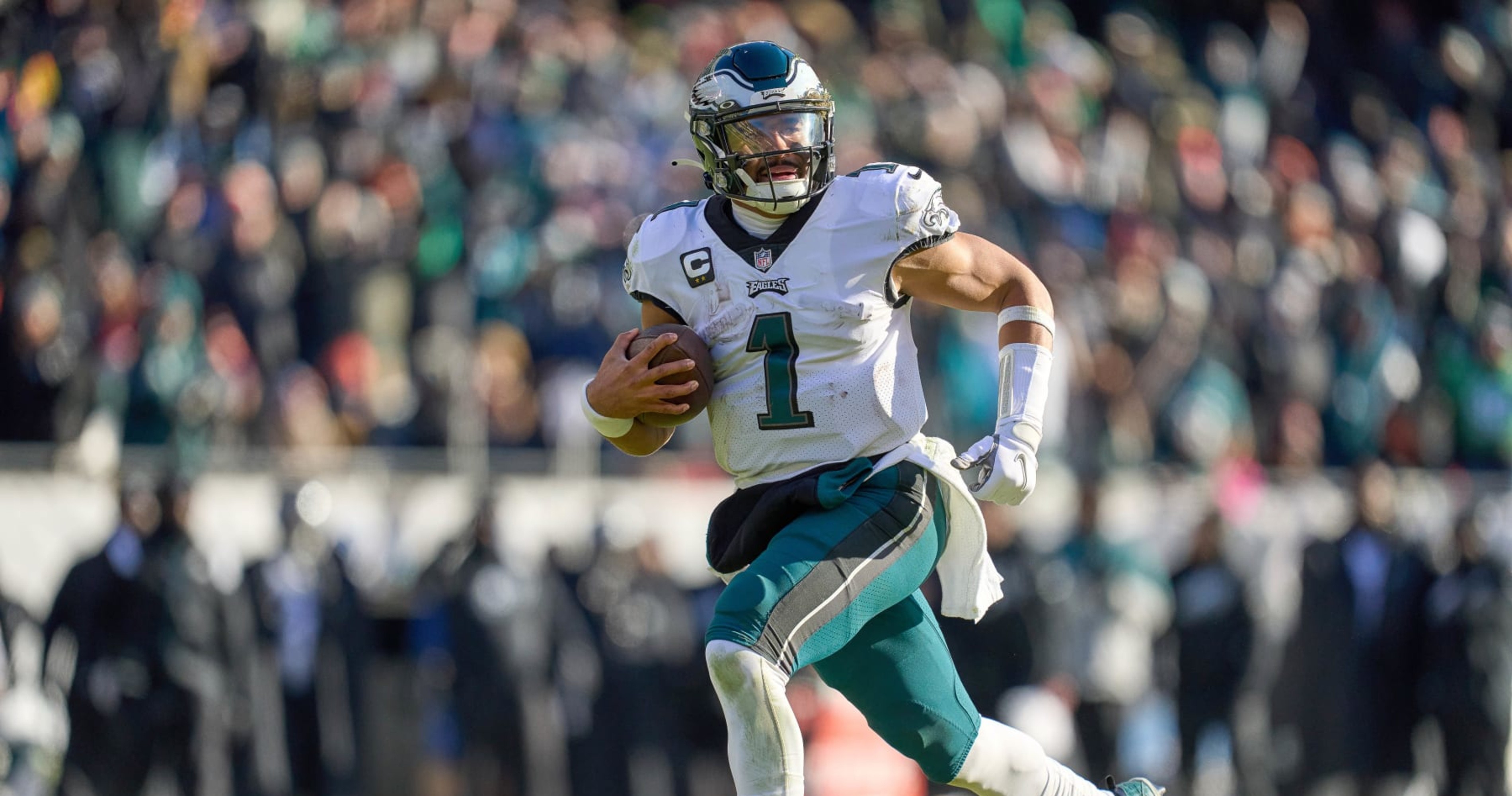 NFL MVP odds 2022: Who is leading race after Week 15? - DraftKings