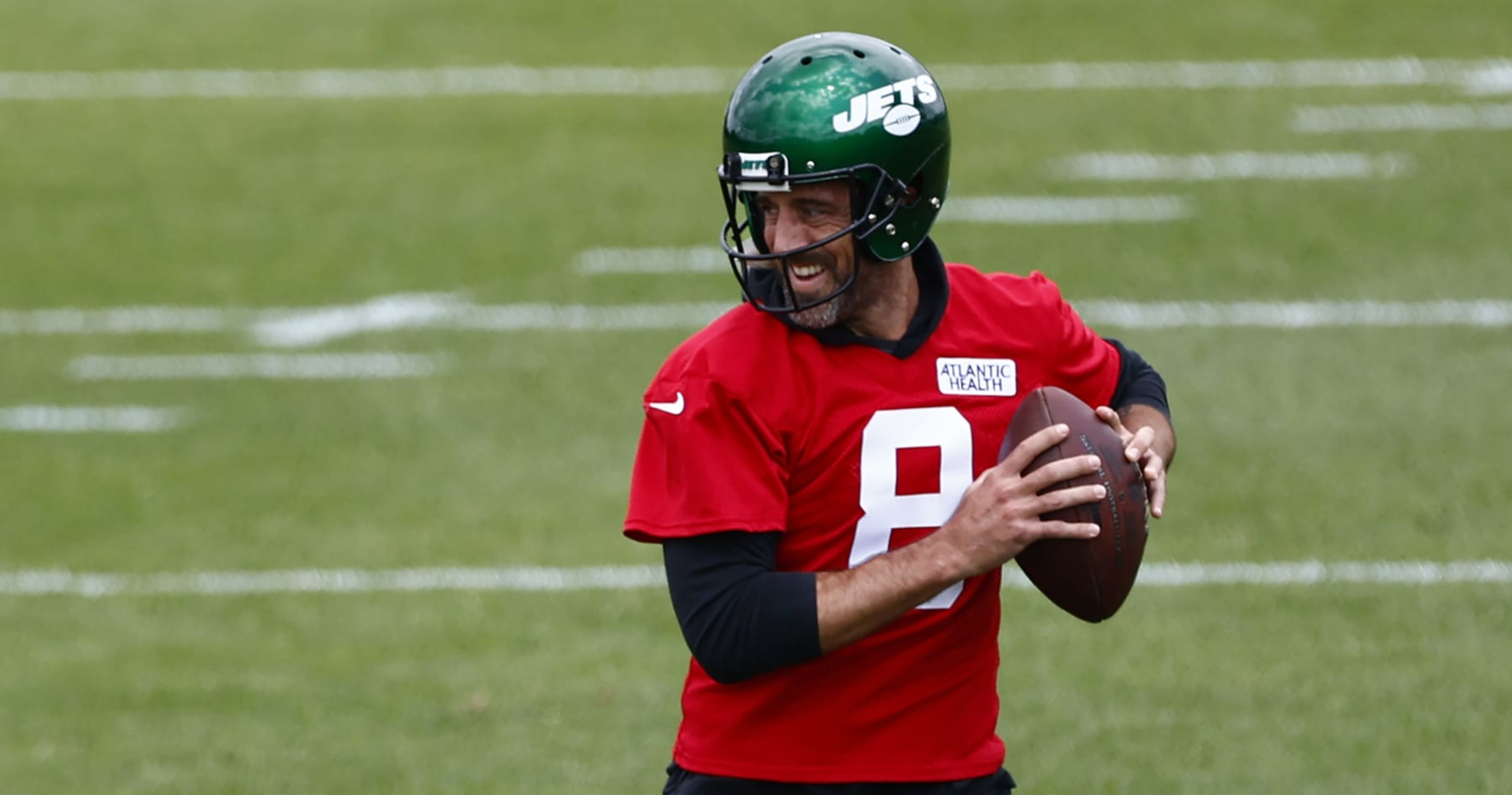 Jets Aaron Rodgers Shows Off Jacked Physique In Workout Photo Ahead Of Camp 