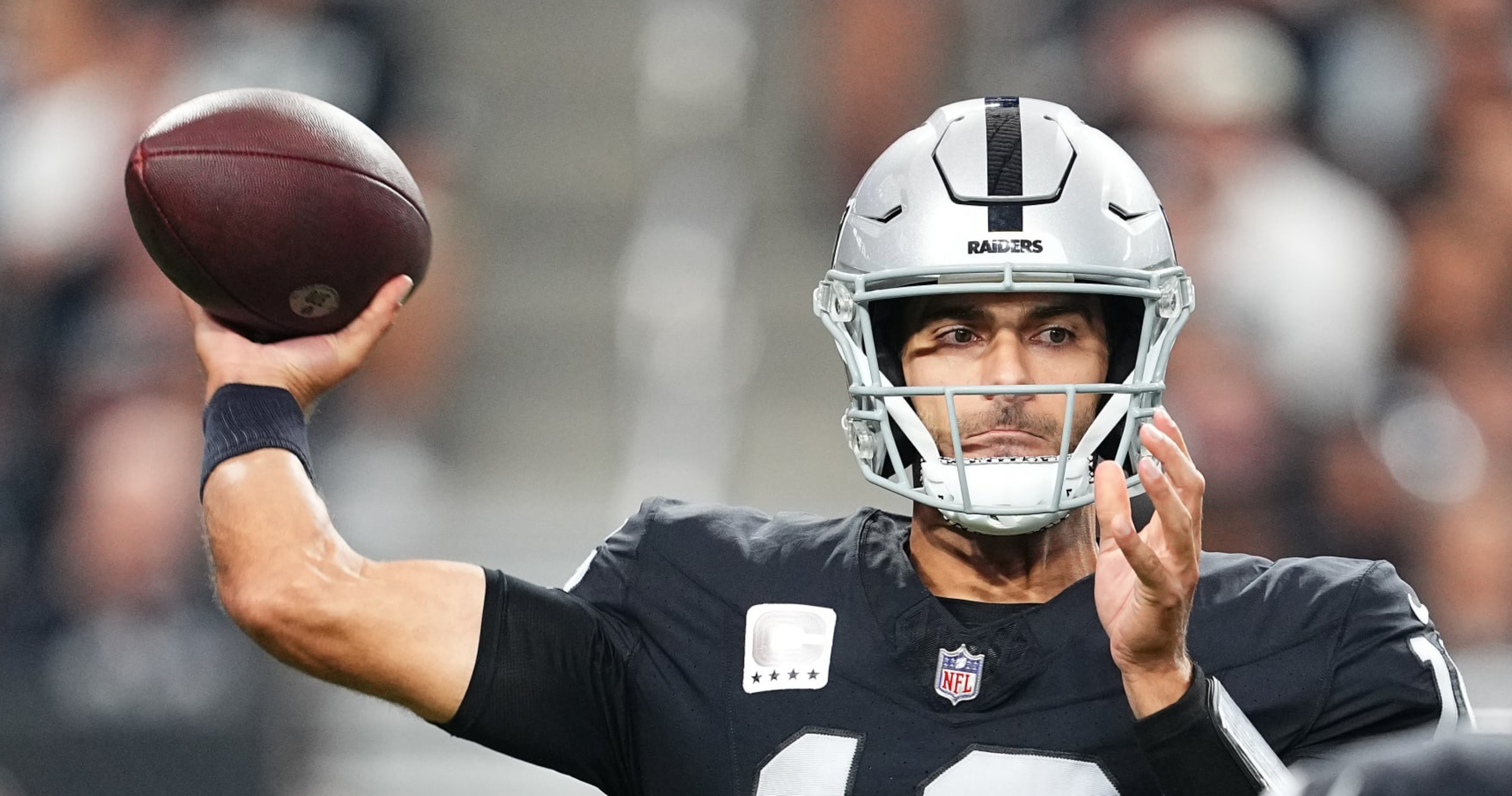 Raiders QB Jimmy Garoppolo in concussion protocol