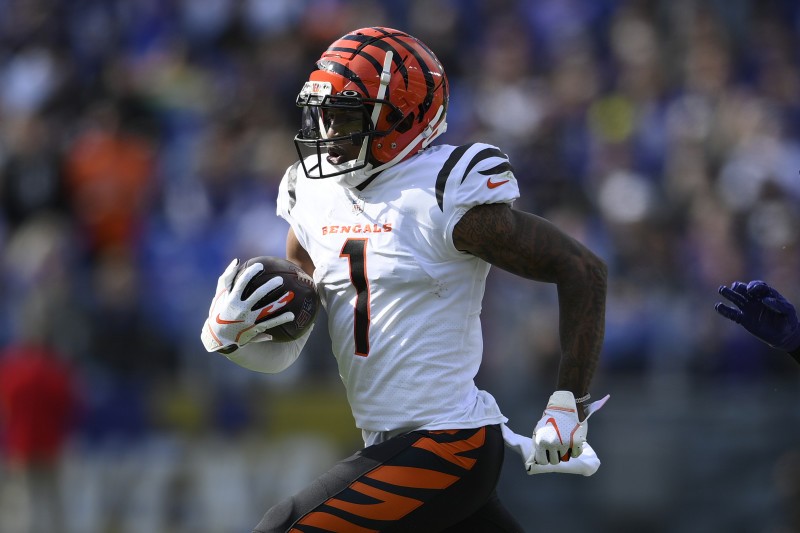 Bengals WR Ja'Marr Chase 'overwhelmed' after breaking Justin Jefferson's  rookie receiving record