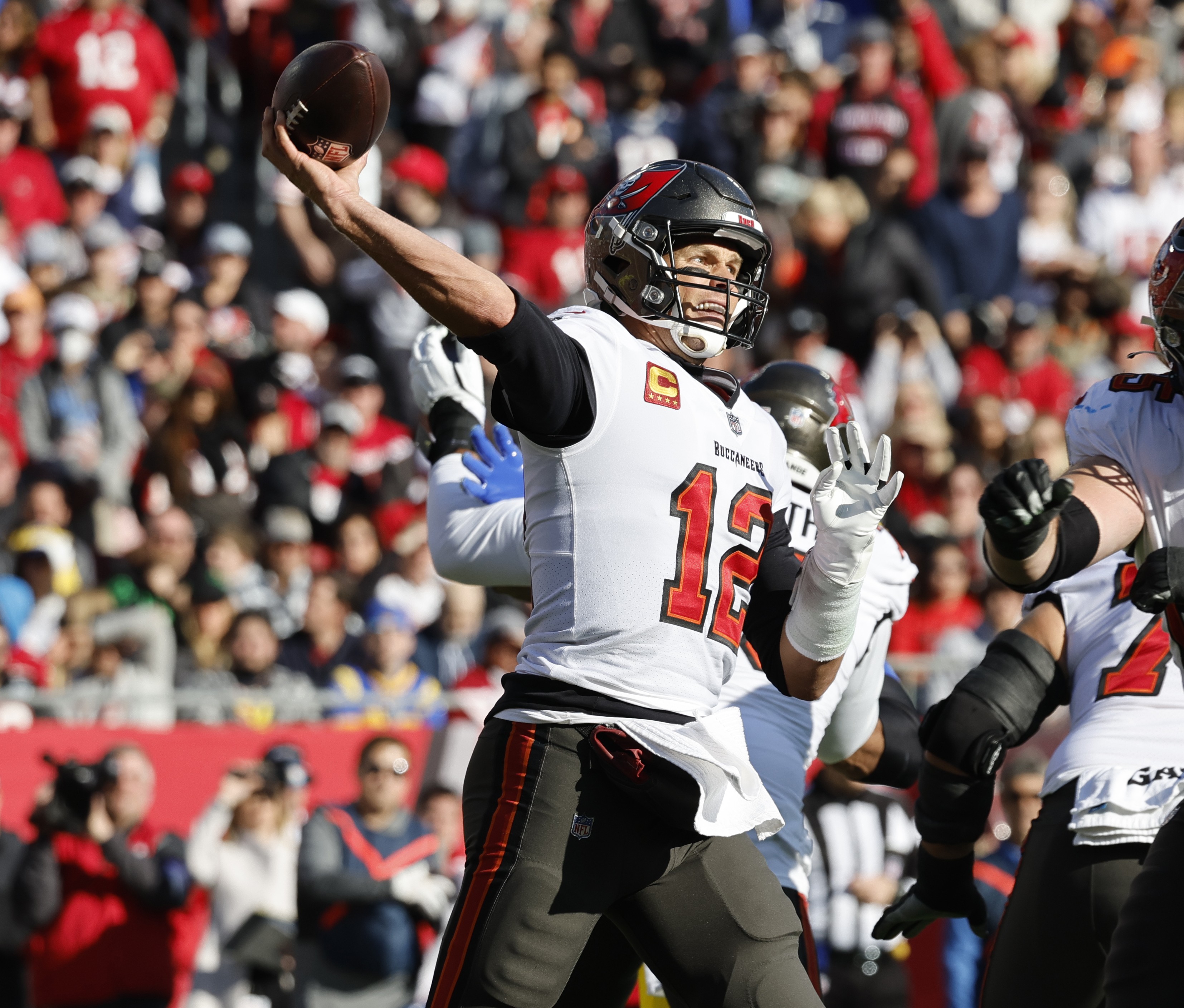Buccaneers' Updated Depth Chart, Salary Cap After Tom Brady's Return