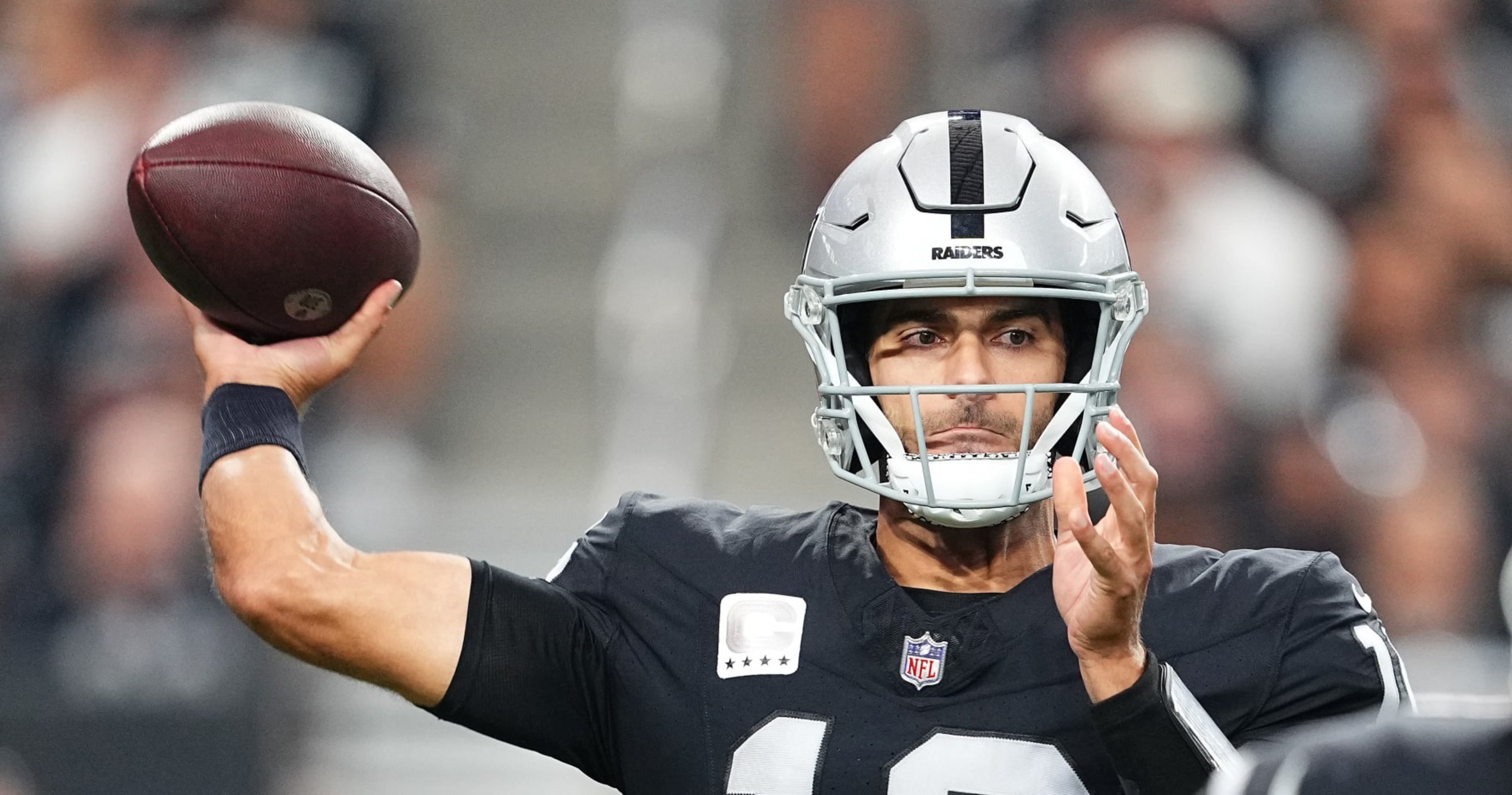 Raiders QB Jimmy Garoppolo still in concussion protocol