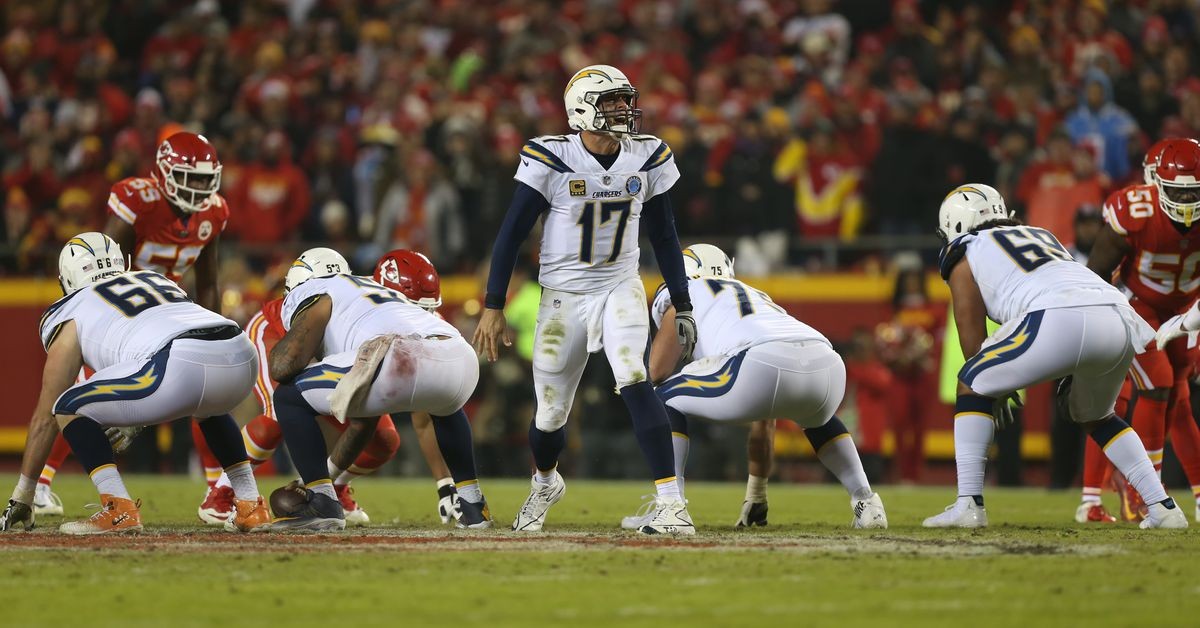 the-ap-staff-weighs-in-on-the-chiefs-chargers-game