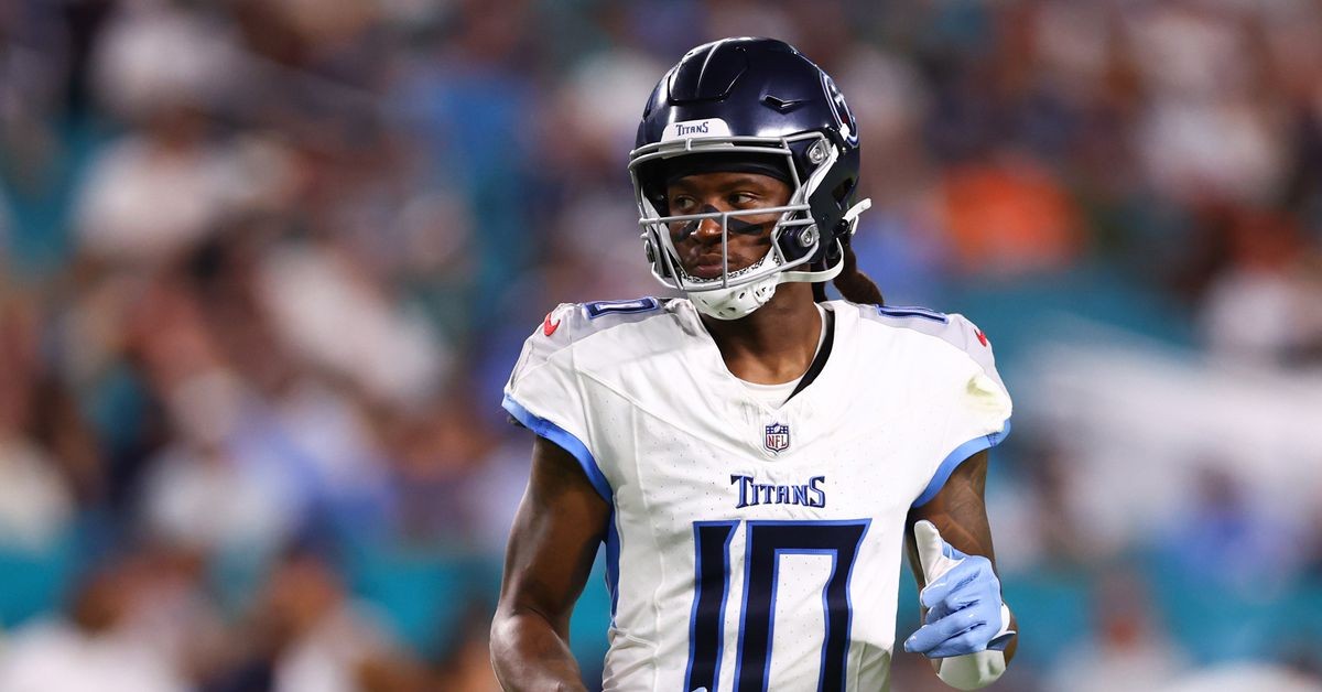 Report Chiefs close to finalizing trade for Titans’ WR DeAndre Hopkins