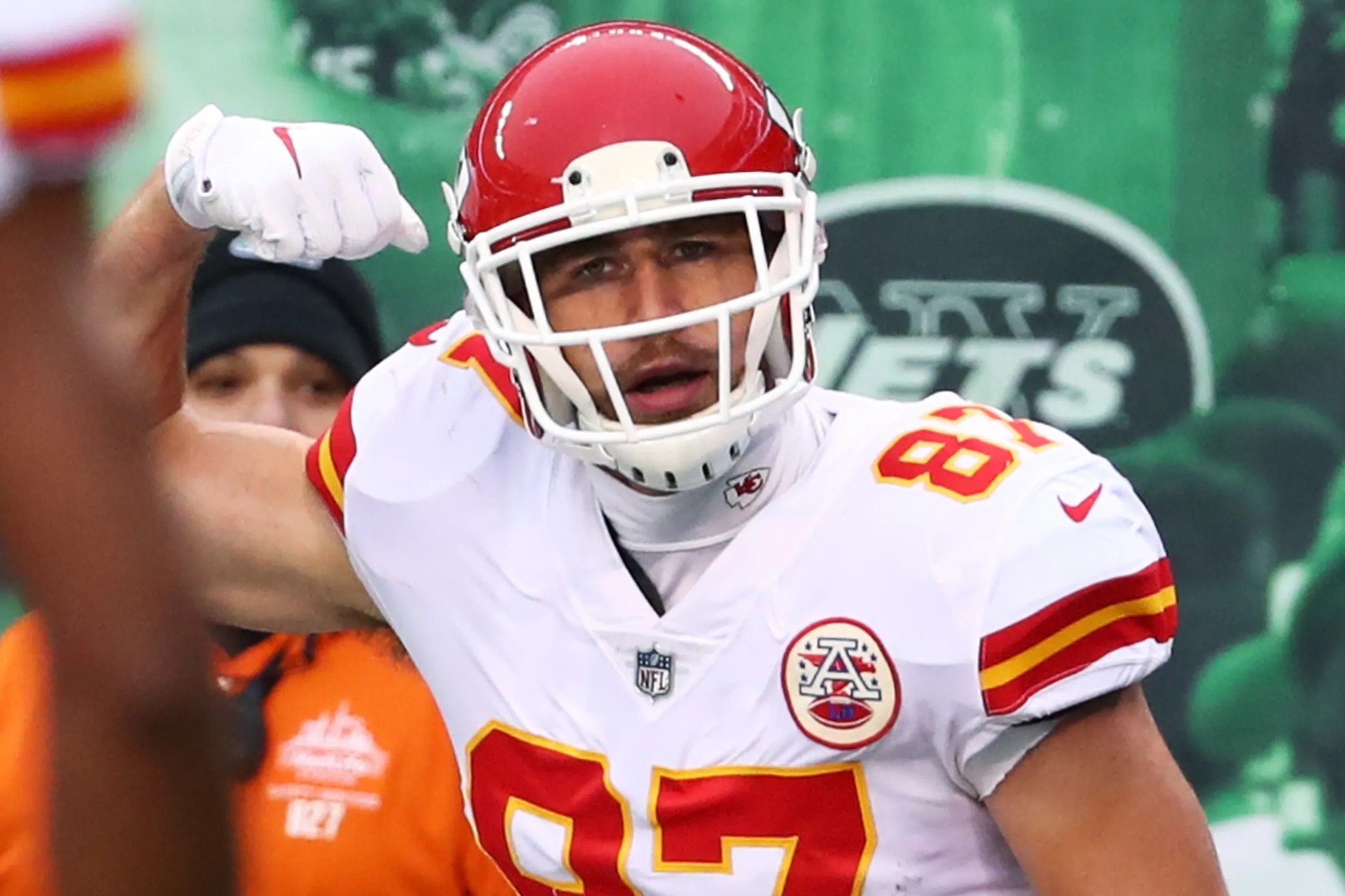 Chiefs vs. Chargers: How to watch, game time, TV schedule, streaming and  more - Arrowhead Pride