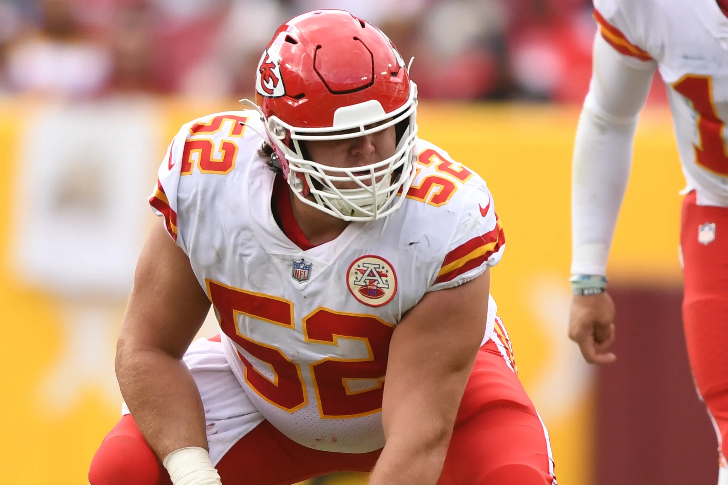 PFF lists Chiefs' Creed Humphrey among NFL's elite centers