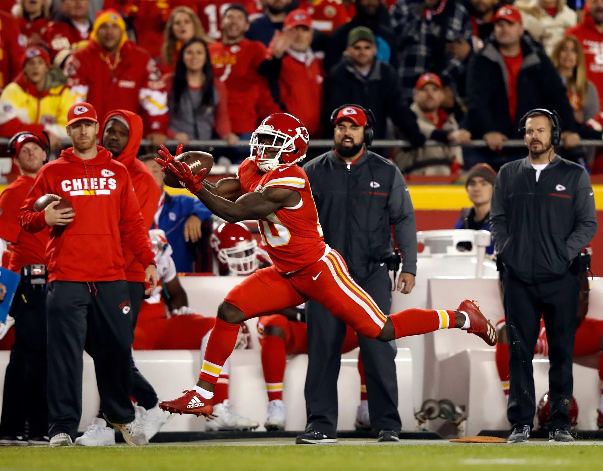 Gauging Tyreek Hill’s chances at the greatest wide receiver in