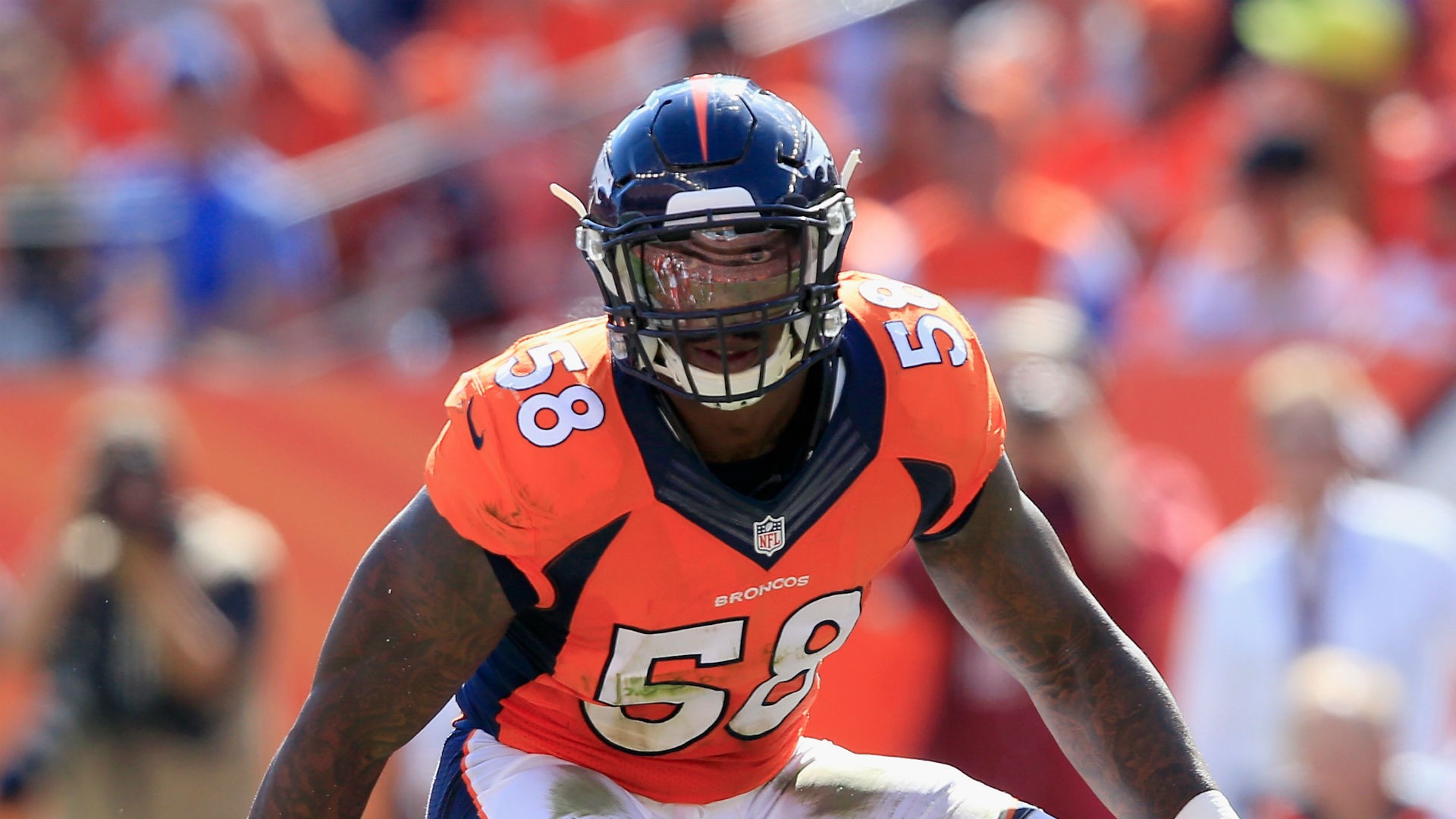 Von Miller contract breakdown Comparing it to other defensive stars