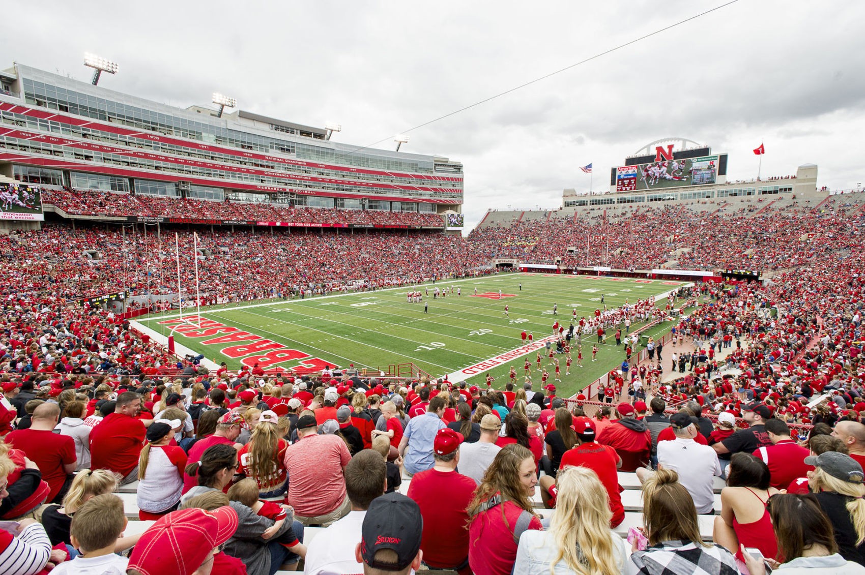 Nearly 60,000 spring game tickets sold on first day of availability