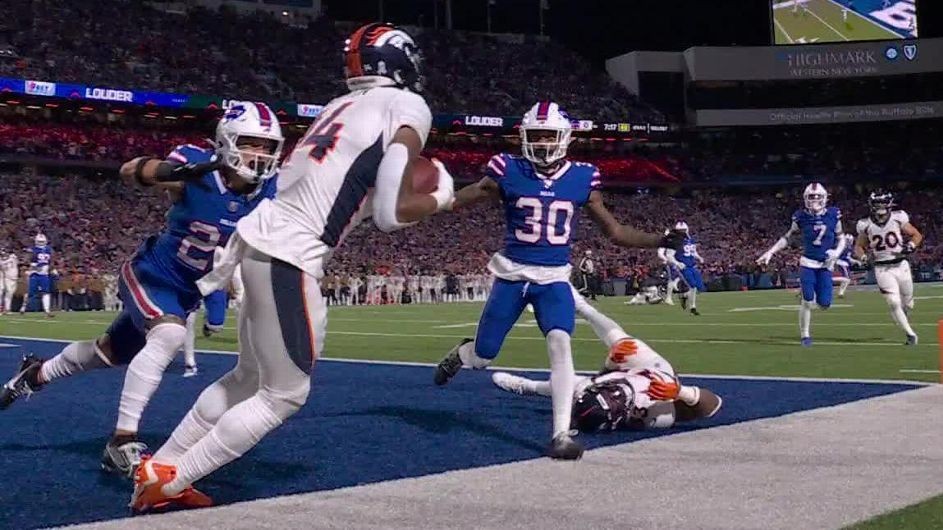 Broncos Win Third Straight, Beat Miscue-laden Bills On Monday Night