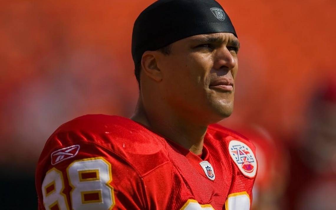 Chiefs set details for Tony Gonzalez’s Ring of Honor ceremony at