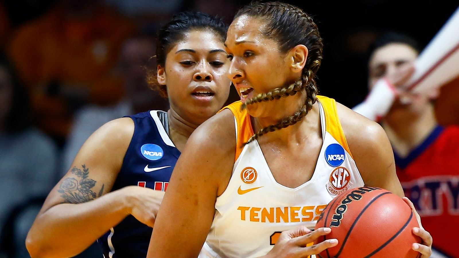 Strong Second Half Lifts Lady Vols To First Round Win
