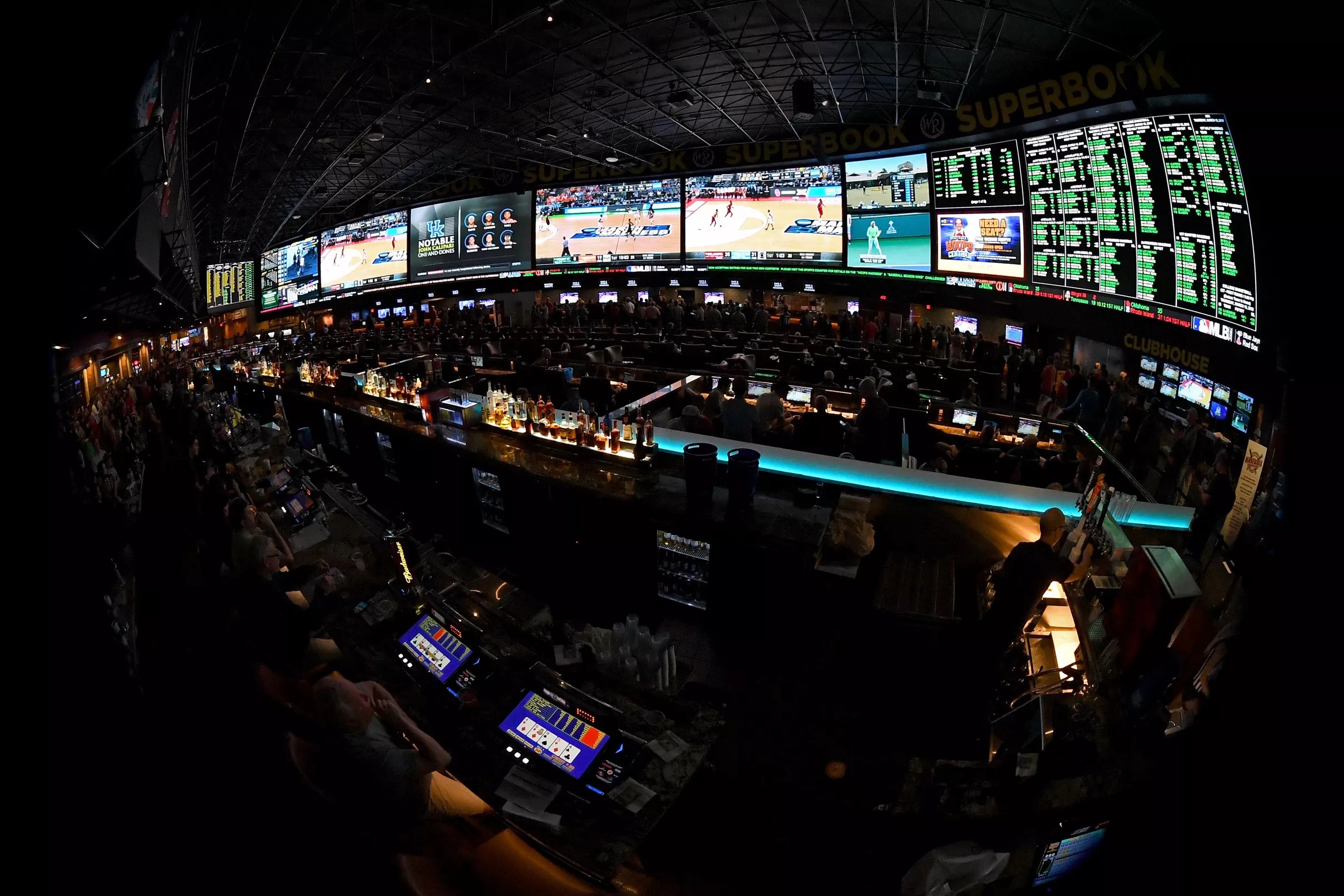 Sportsbook has the Royals as the longest of longshots
