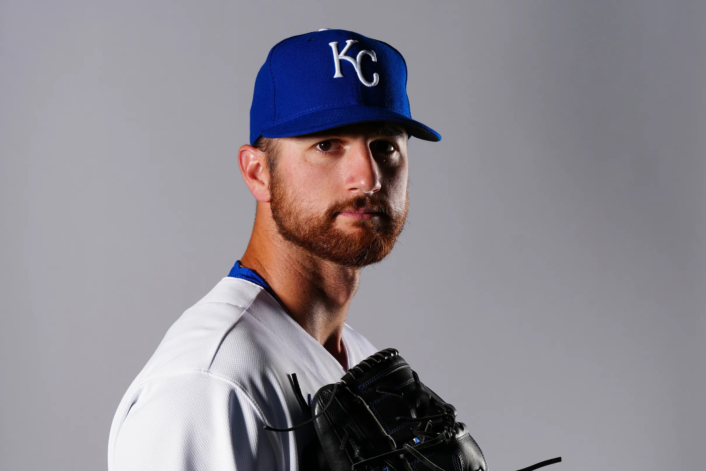 Royals add Matt Peacock, Foster Griffin