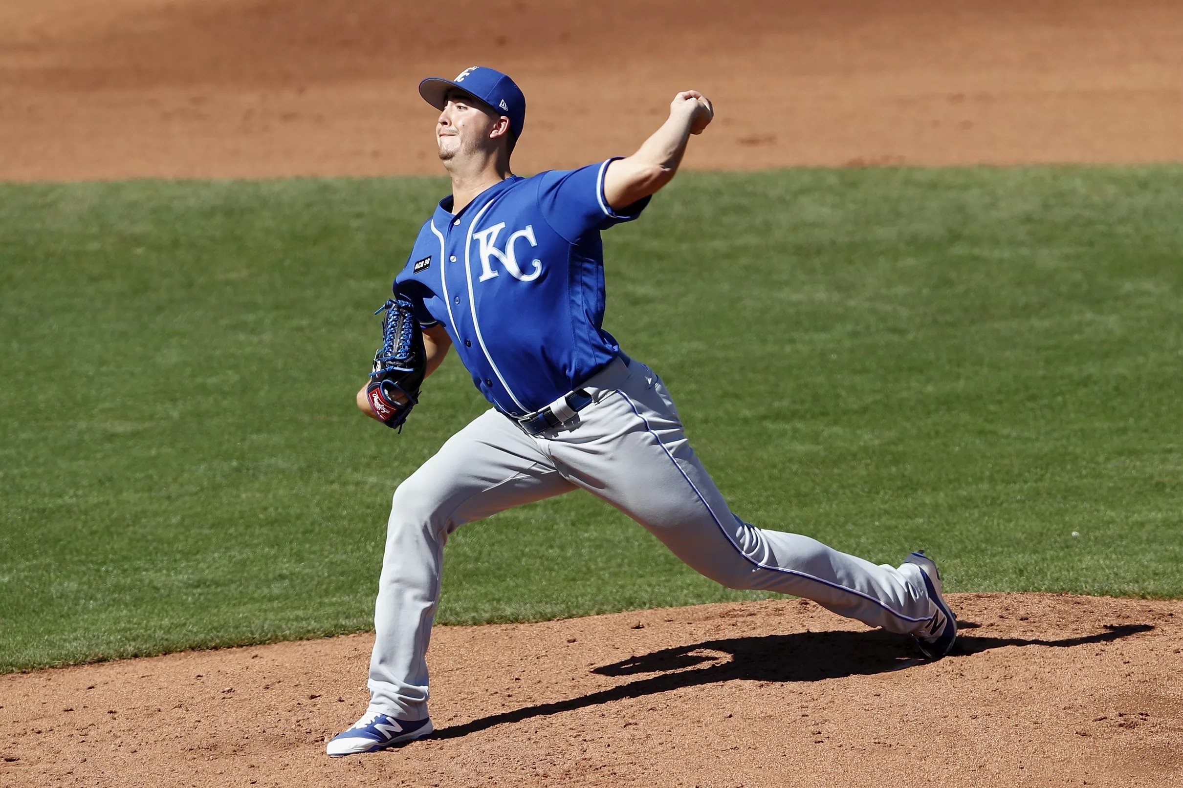 What to know about new Royals lefty Eric Stout