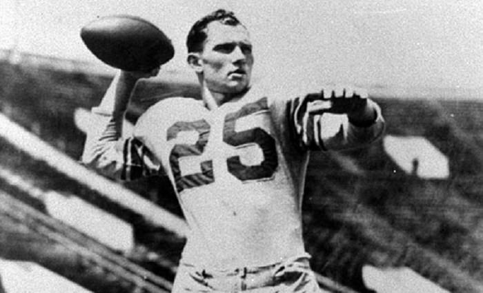 Former LSU and NFL Great Y.A. Tittle Tittle Dies at 90