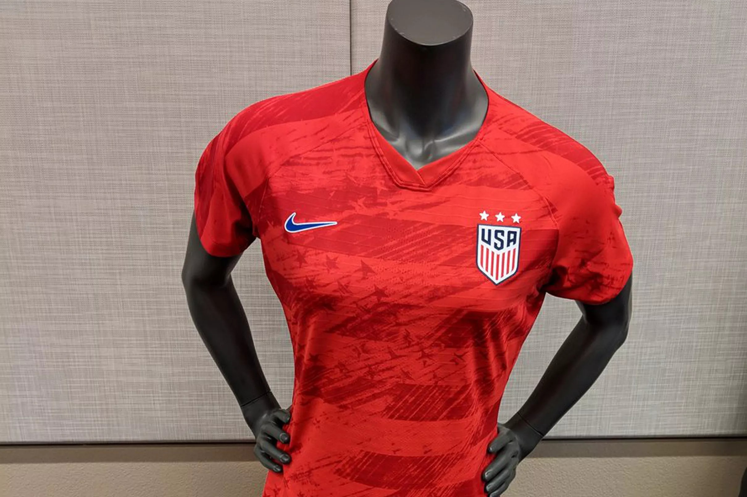 uswnt striped jersey