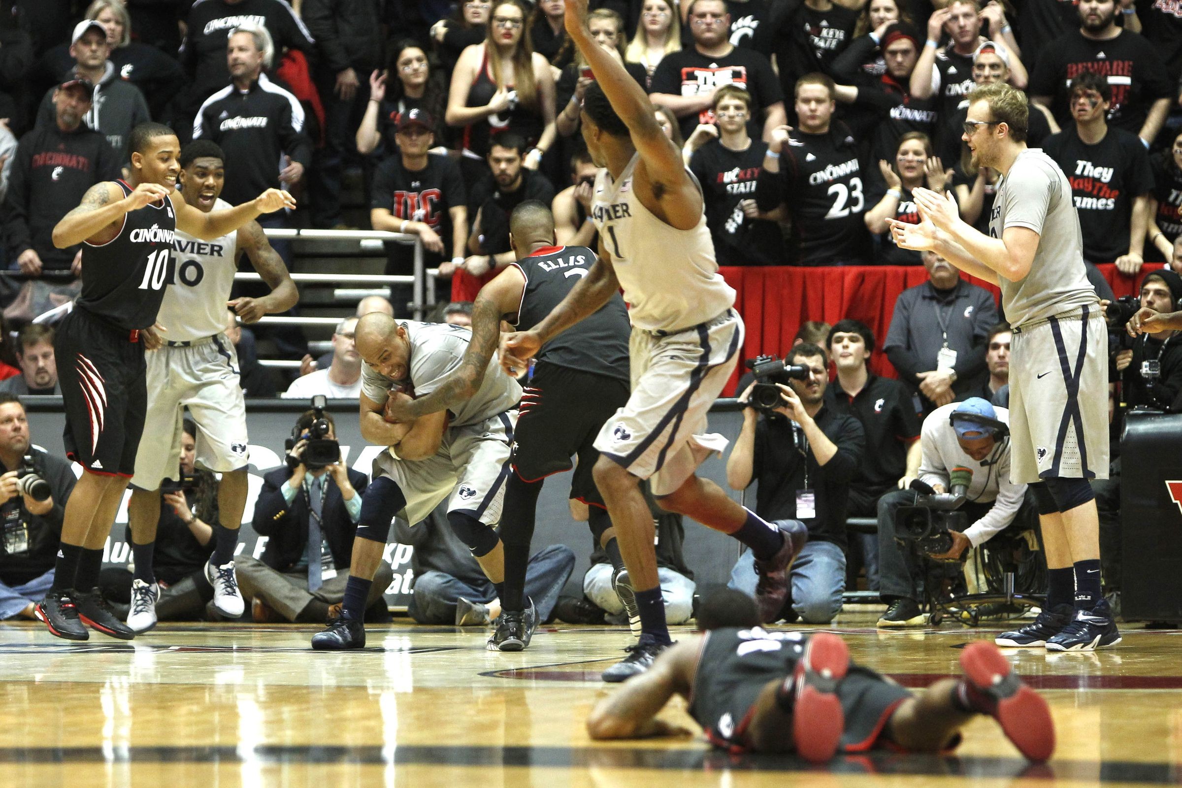 what-does-the-crosstown-shootout-mean-to-fans