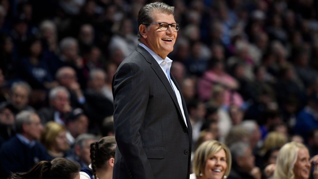 UConn Huskies Give Coach Geno Auriemma Five Year Contract Extension