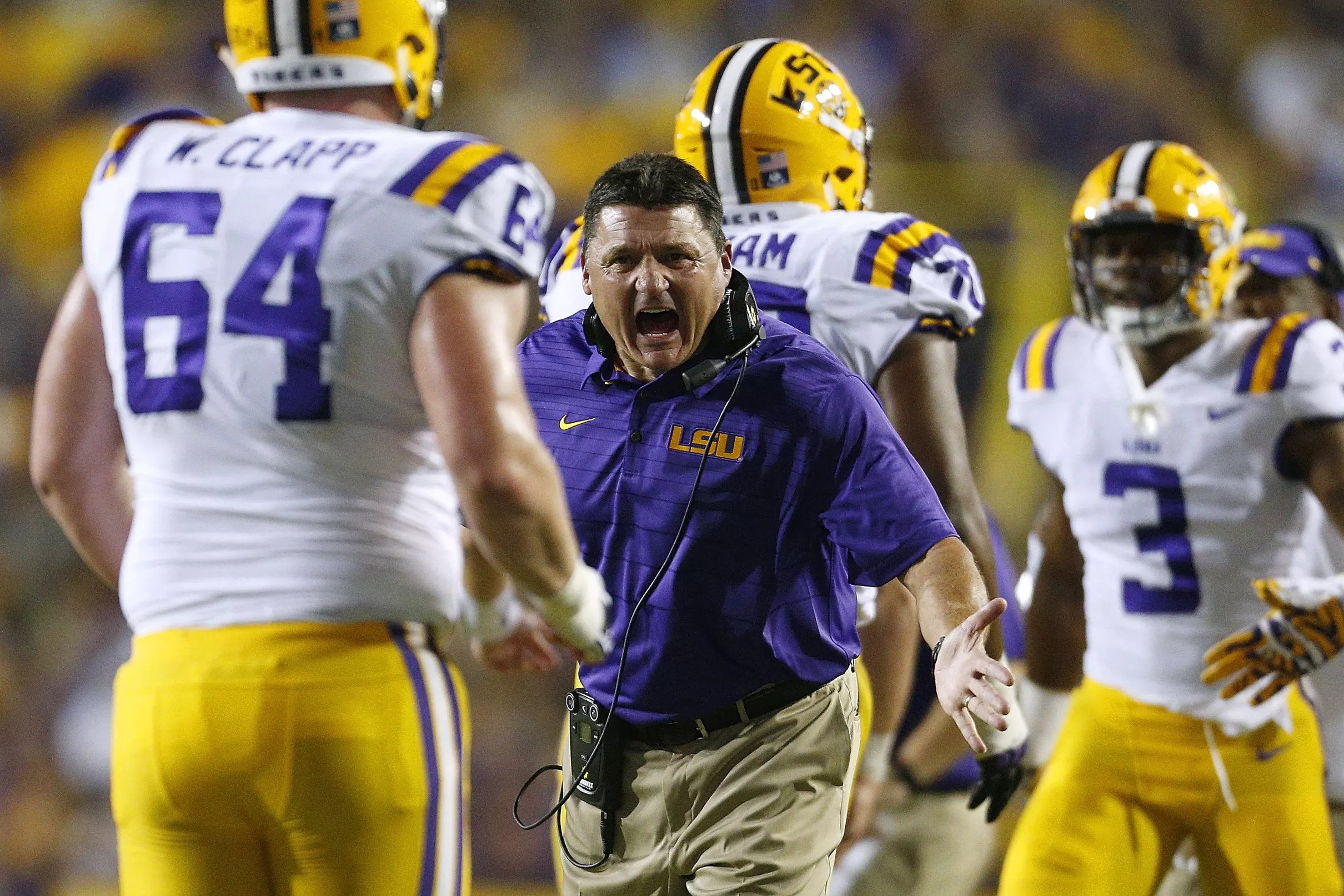 central-michigan-adds-lsu-to-2021-future-football-schedule