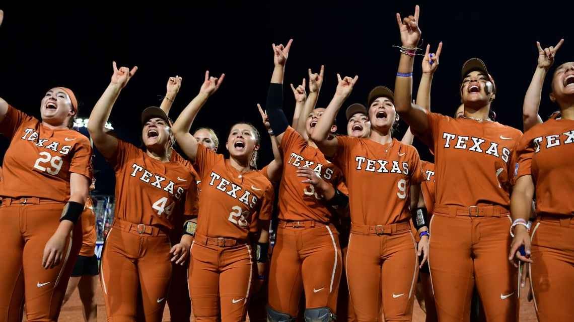 WCWS 2022 Unseeded, snubbed Texas softball playing with a chip on its