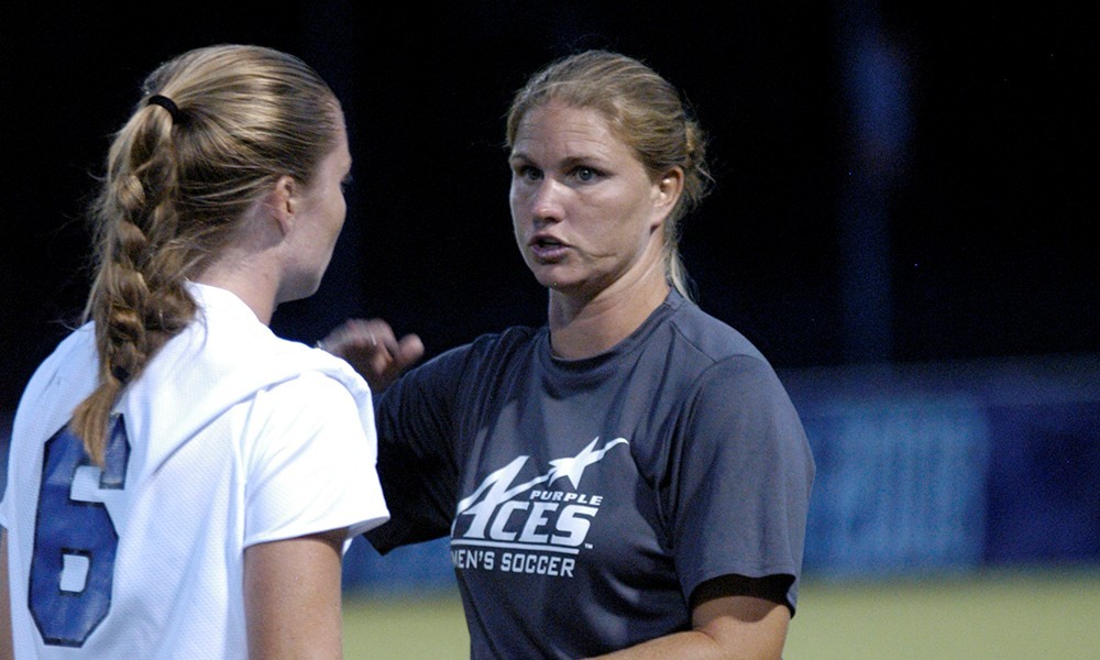 Women's soccer to host winter ID camp on January 21