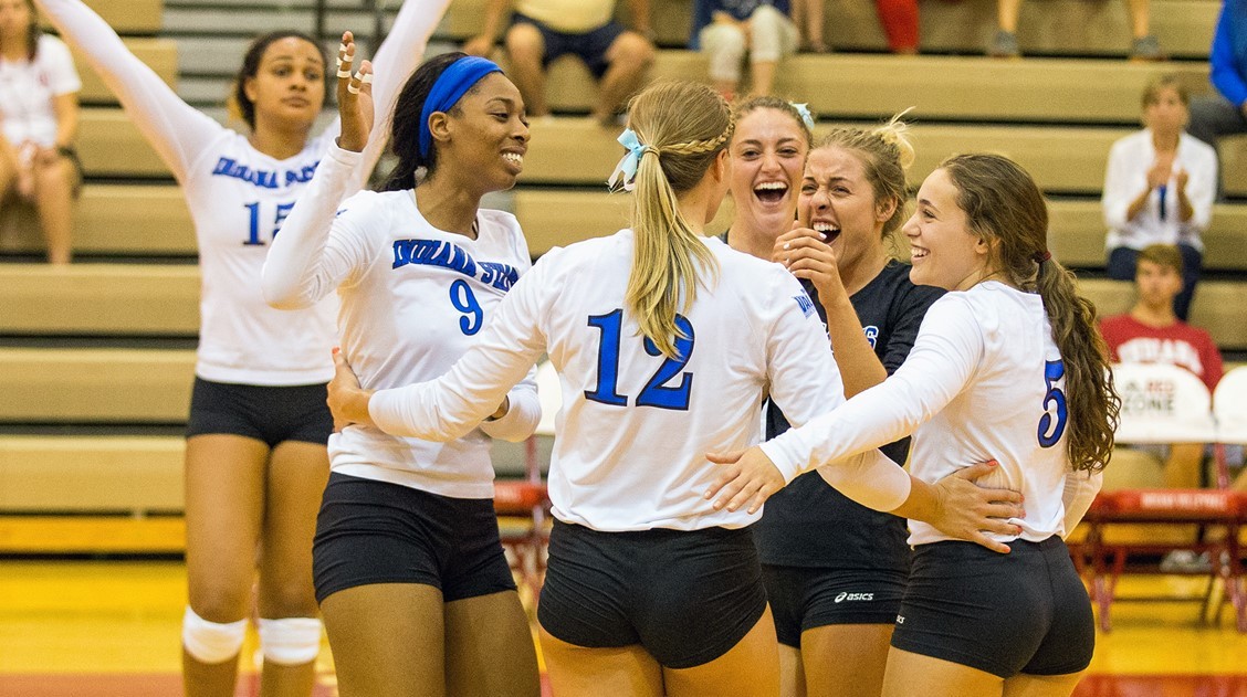 Volleyball Treks South to Take on Evansville Friday