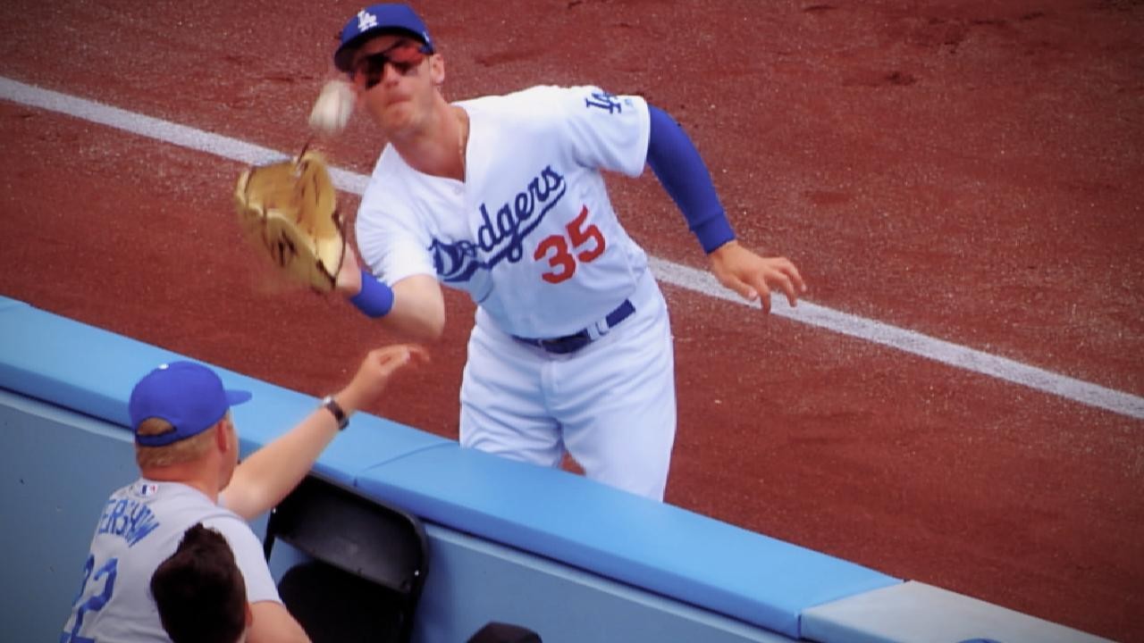 dodgers postseason shirt