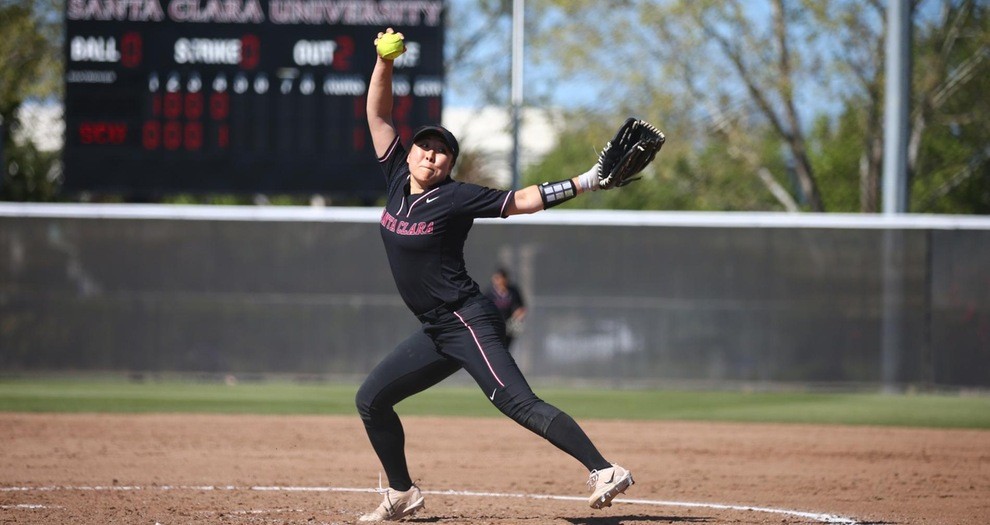 Kim's NoHitter Helps Softball Split at Pacific