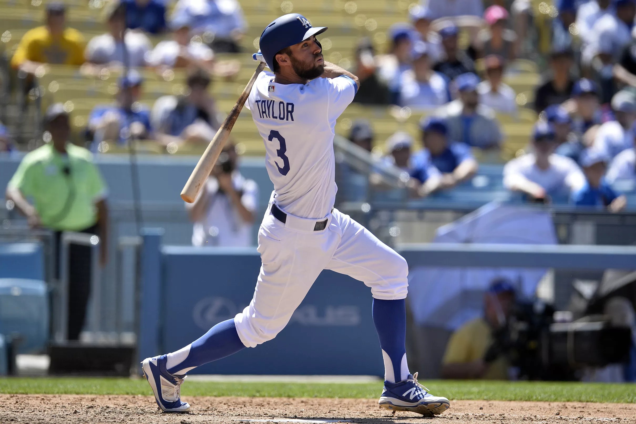 Chris Taylor makes first career OF start