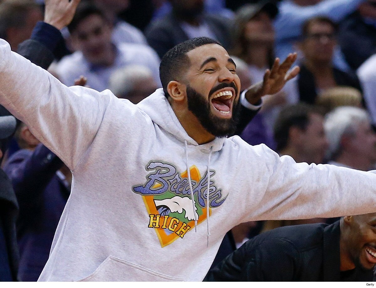 Drake Taunted 76ers While Raptors Dominate Game 5!!!