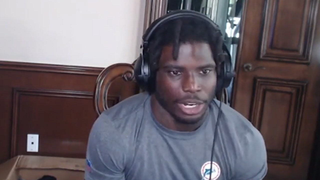 Dolphins' Tyreek Hill says he wants to be an adult film star after football  - A to Z Sports