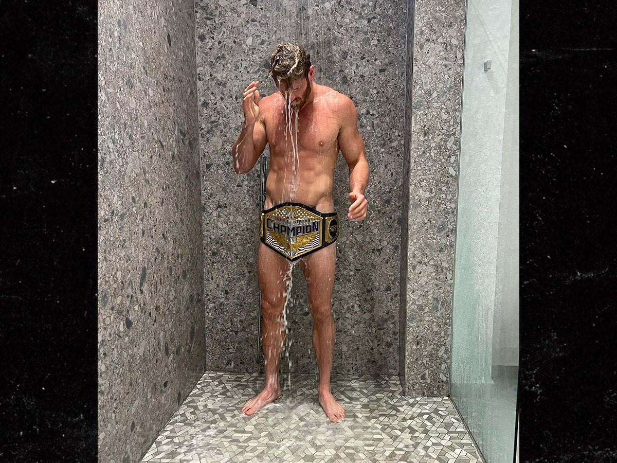 Logan Paul Takes Steamy Shower With New WWE U.S. Championship Belt