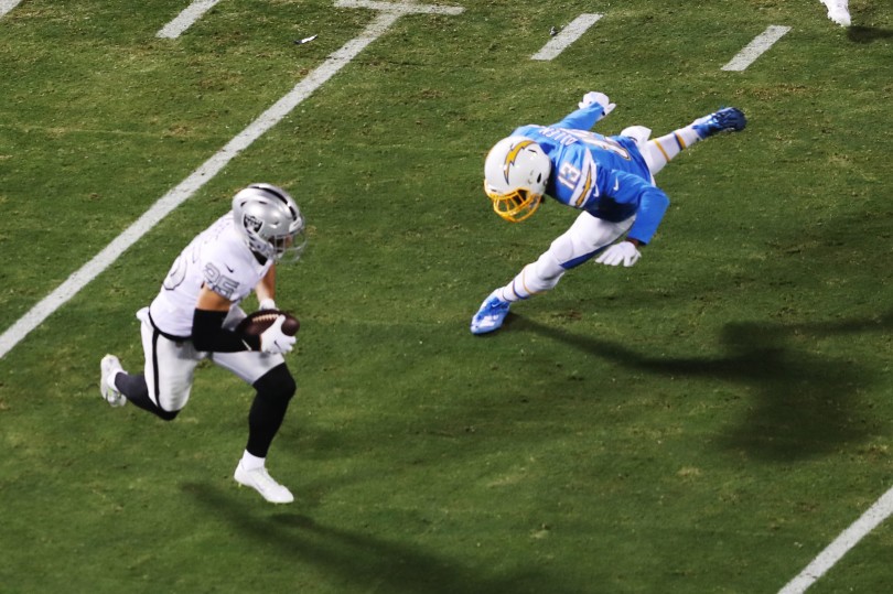 Photos: Top 10 Moments In Raiders’ 26-24 Win Over The Chargers