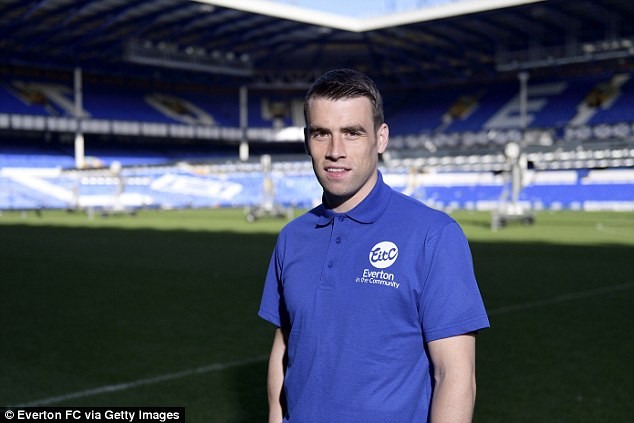 Everton right-back Seamus Coleman says Louis Vuitton wash bags are