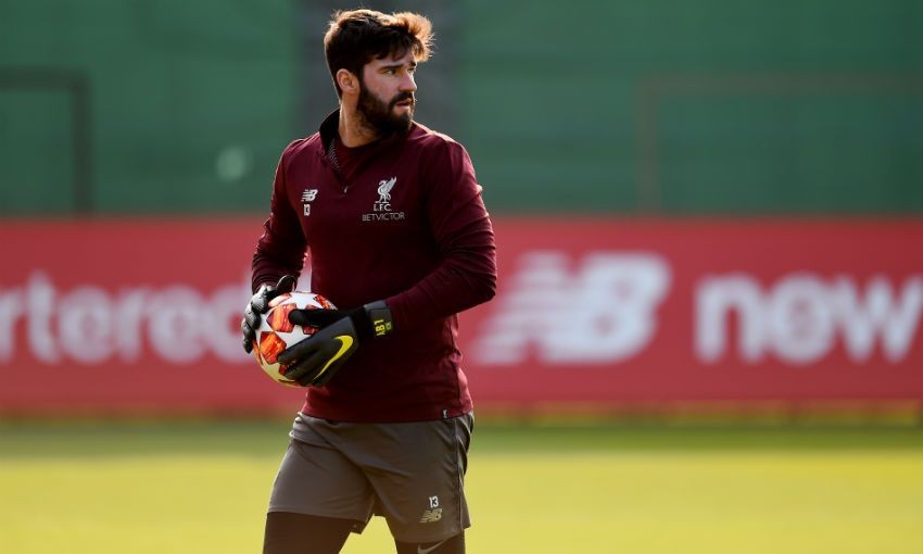 Alisson Becker wins Premier League Golden Glove - Liverpool FC