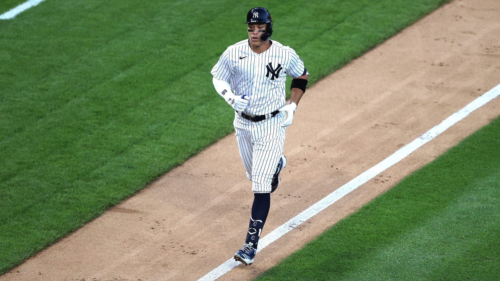 New York Yankees RF Aaron Judge Homers In 5th Consecutive Game (Video)