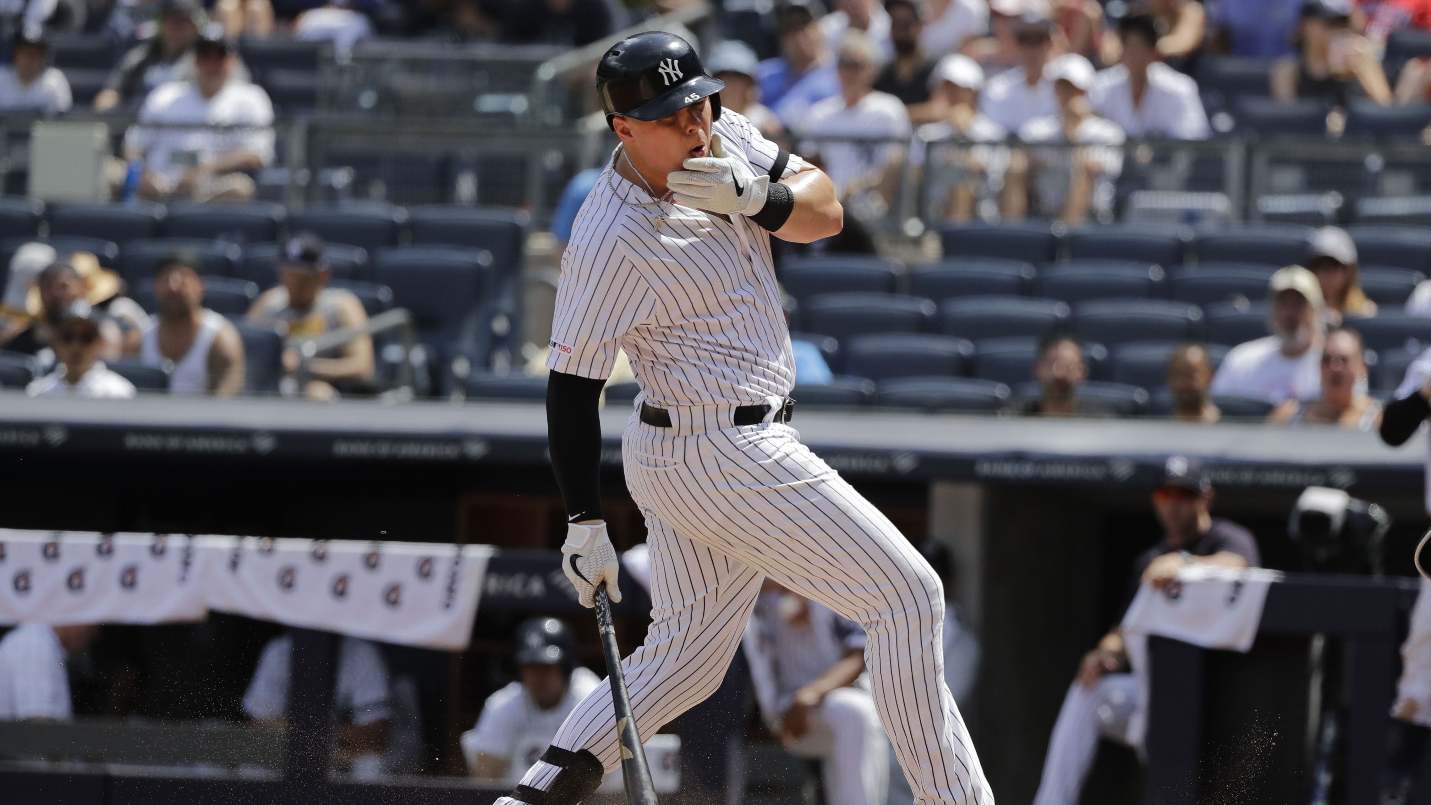 New York Yankees Slugger Luke Voit Hit In The Face By A Pitch (Video)