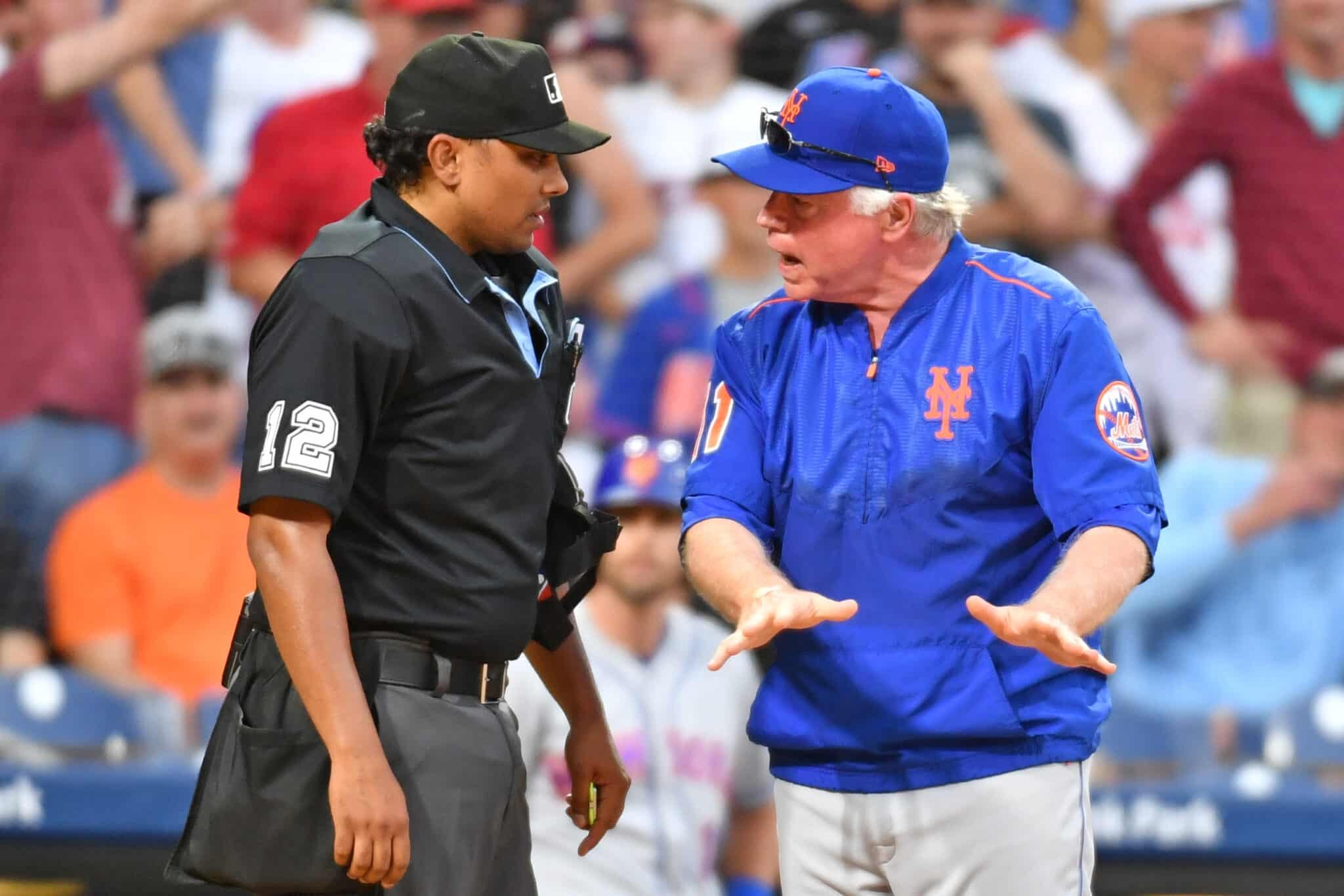 Who will be Mets manager in 2024? Buck Showalter or field?