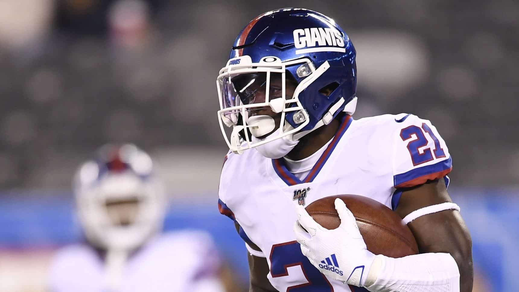 Giants to wear classic uniforms for Monday night showdown vs. Bucs