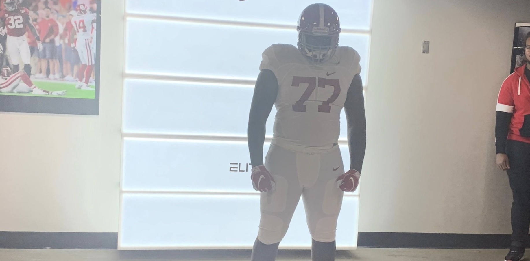 BREAKING 4Star OL Jaeden Roberts commits to Alabama football