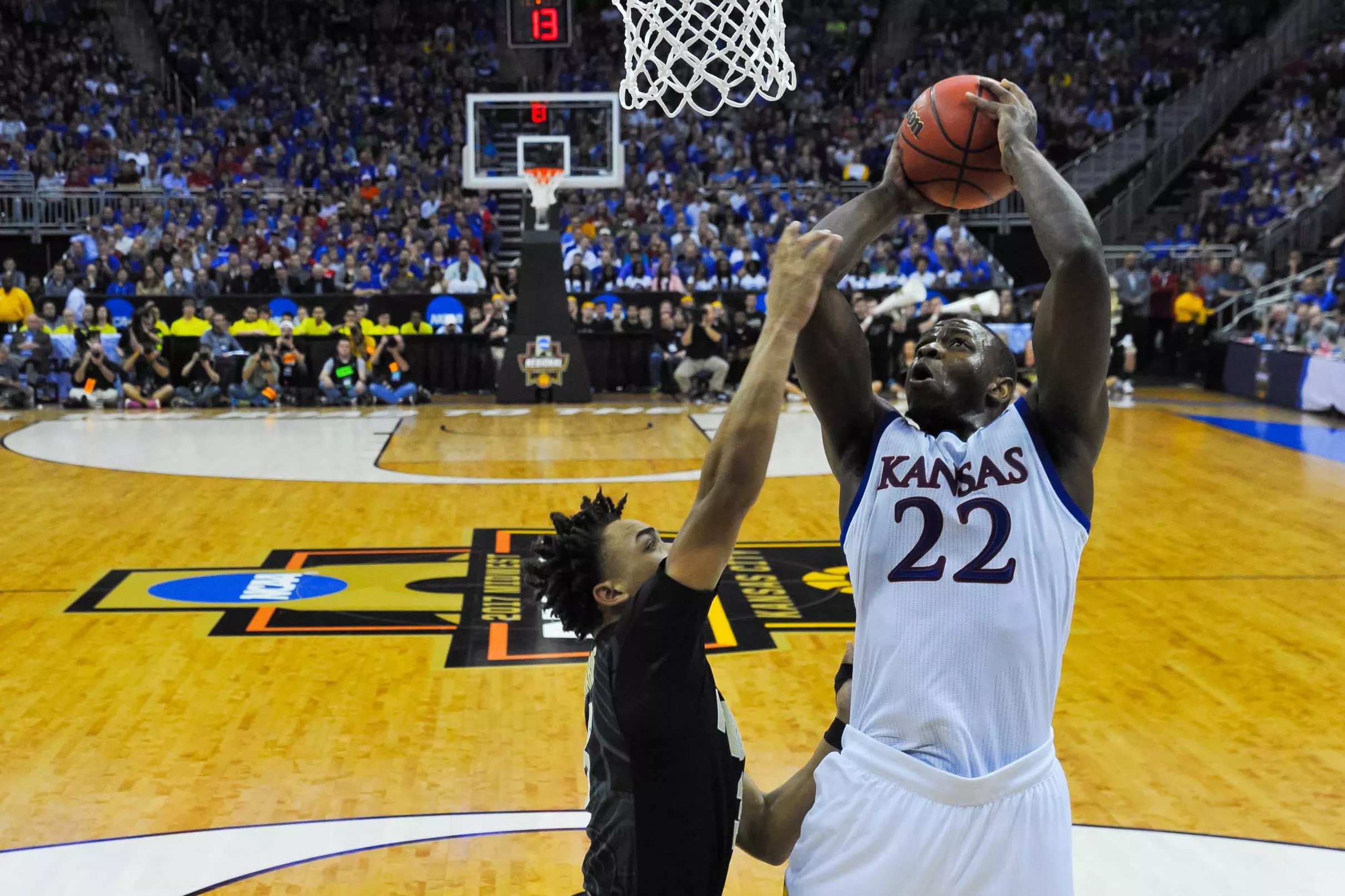 Dwight Coleby To Transfer