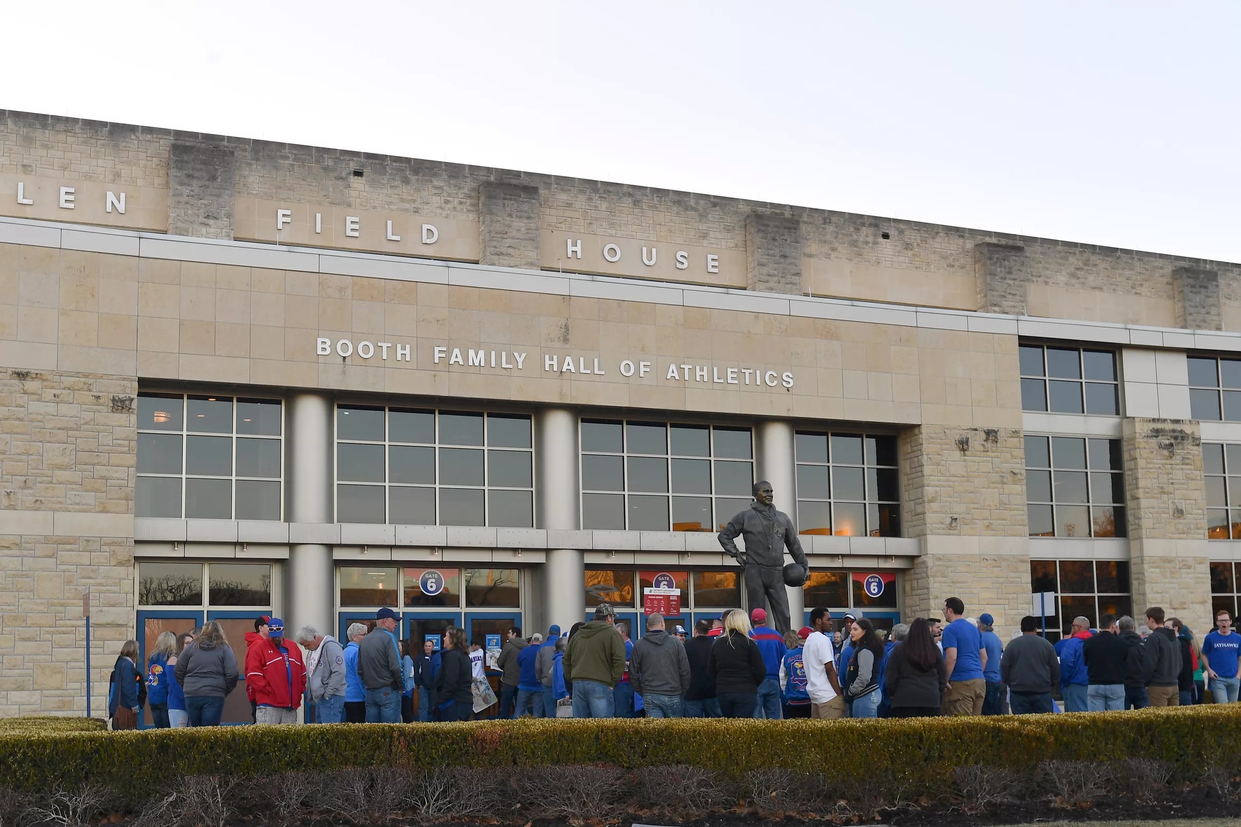 Notebook Allen Fieldhouse open for Final Four watch party